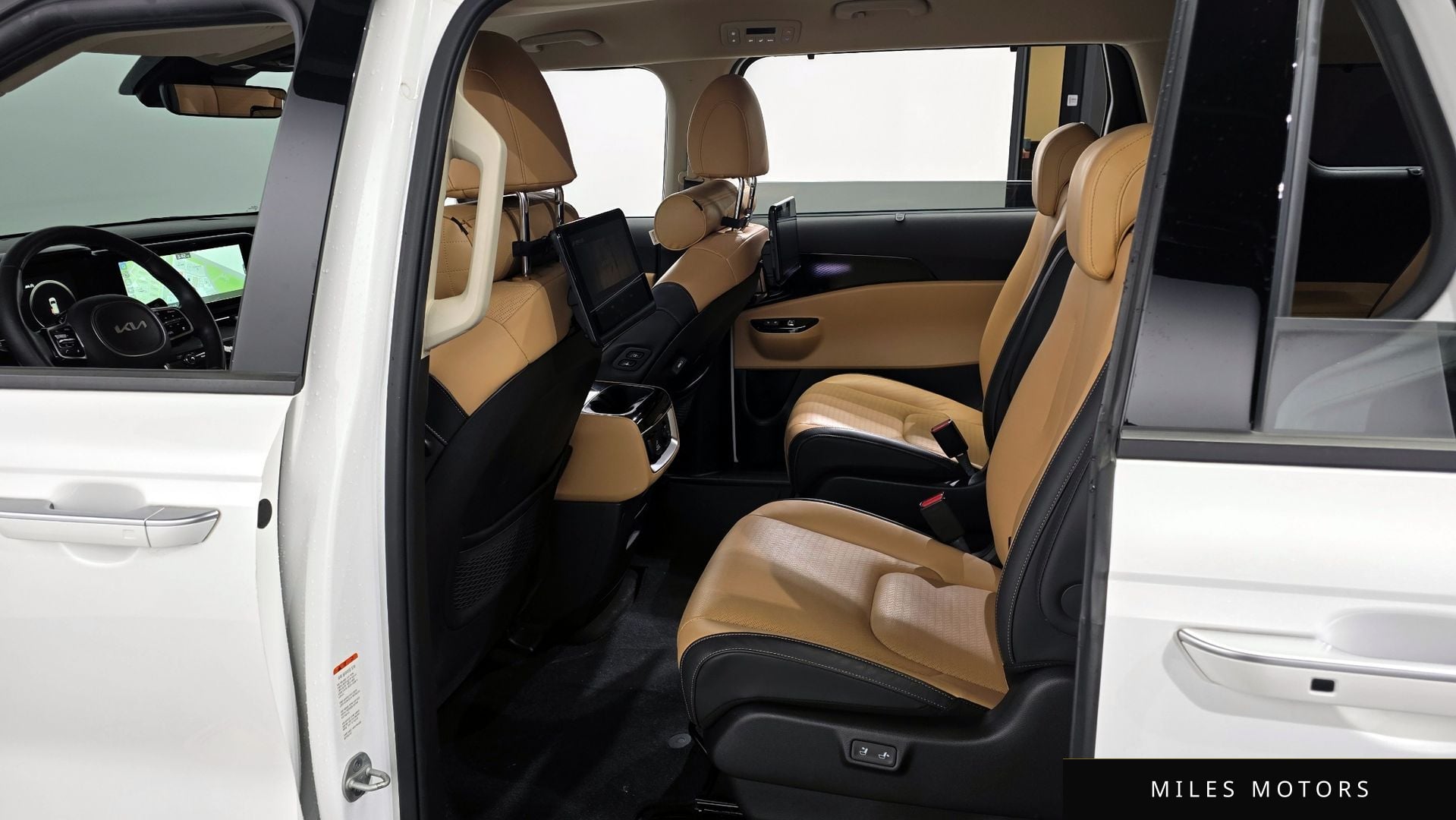 Kia Carnival 2022 — миниатюра 11