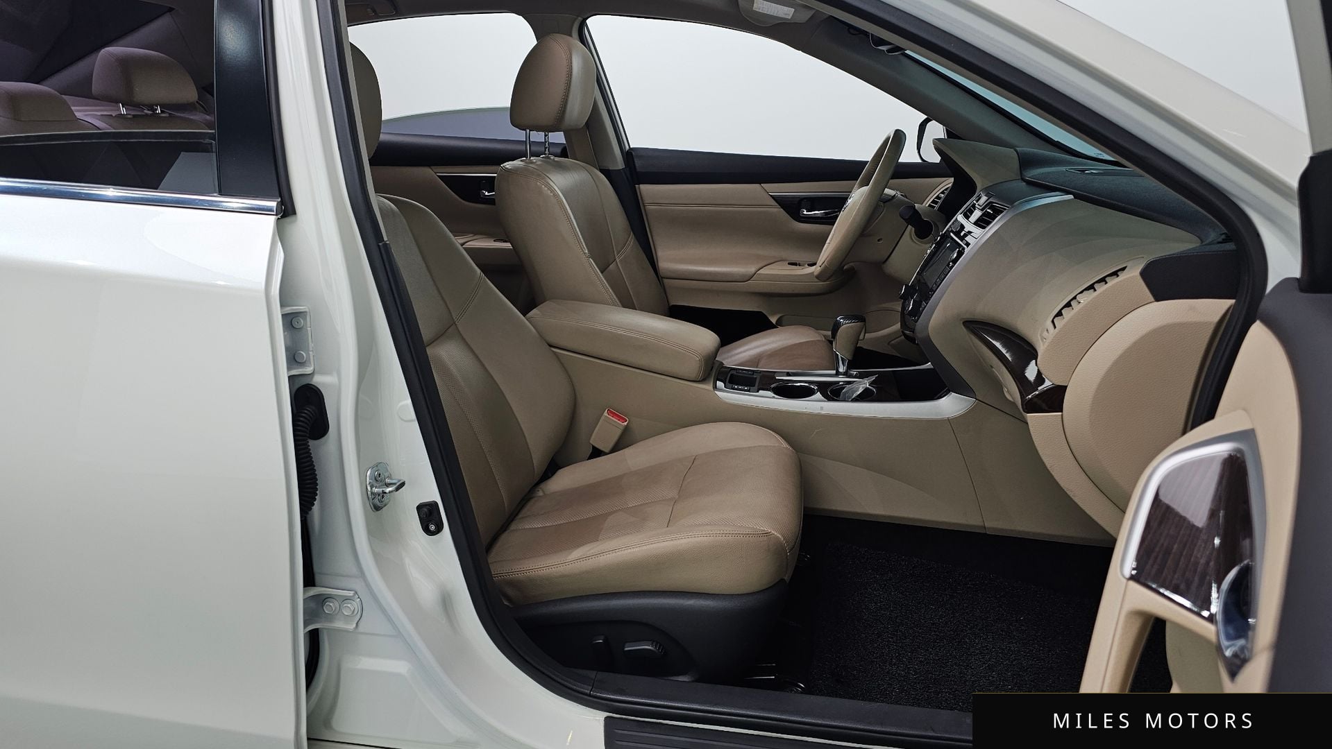 Nissan Altima 2016 — миниатюра 10