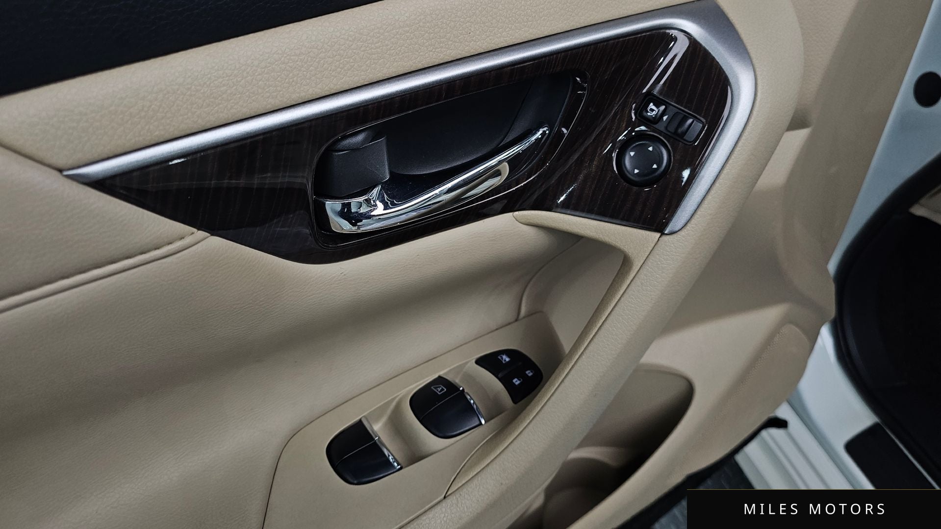 Nissan Altima 2016 — миниатюра 17