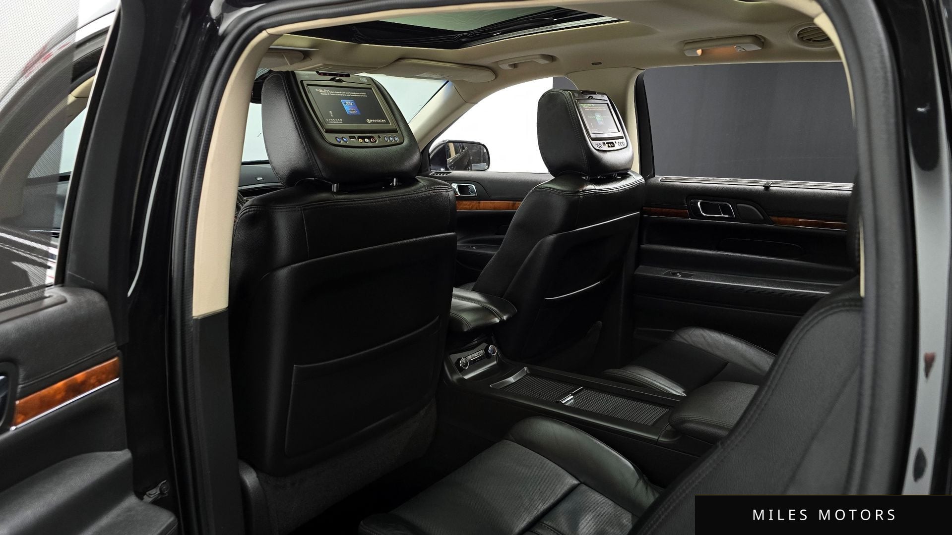 Lincoln MKT 2014 — миниатюра 18