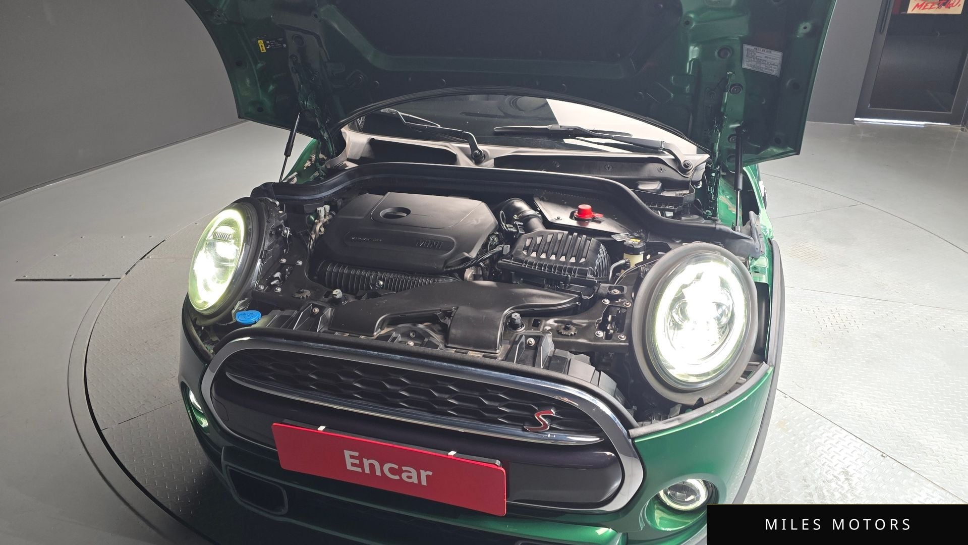 MINI Cooper S 2020 — миниатюра 6