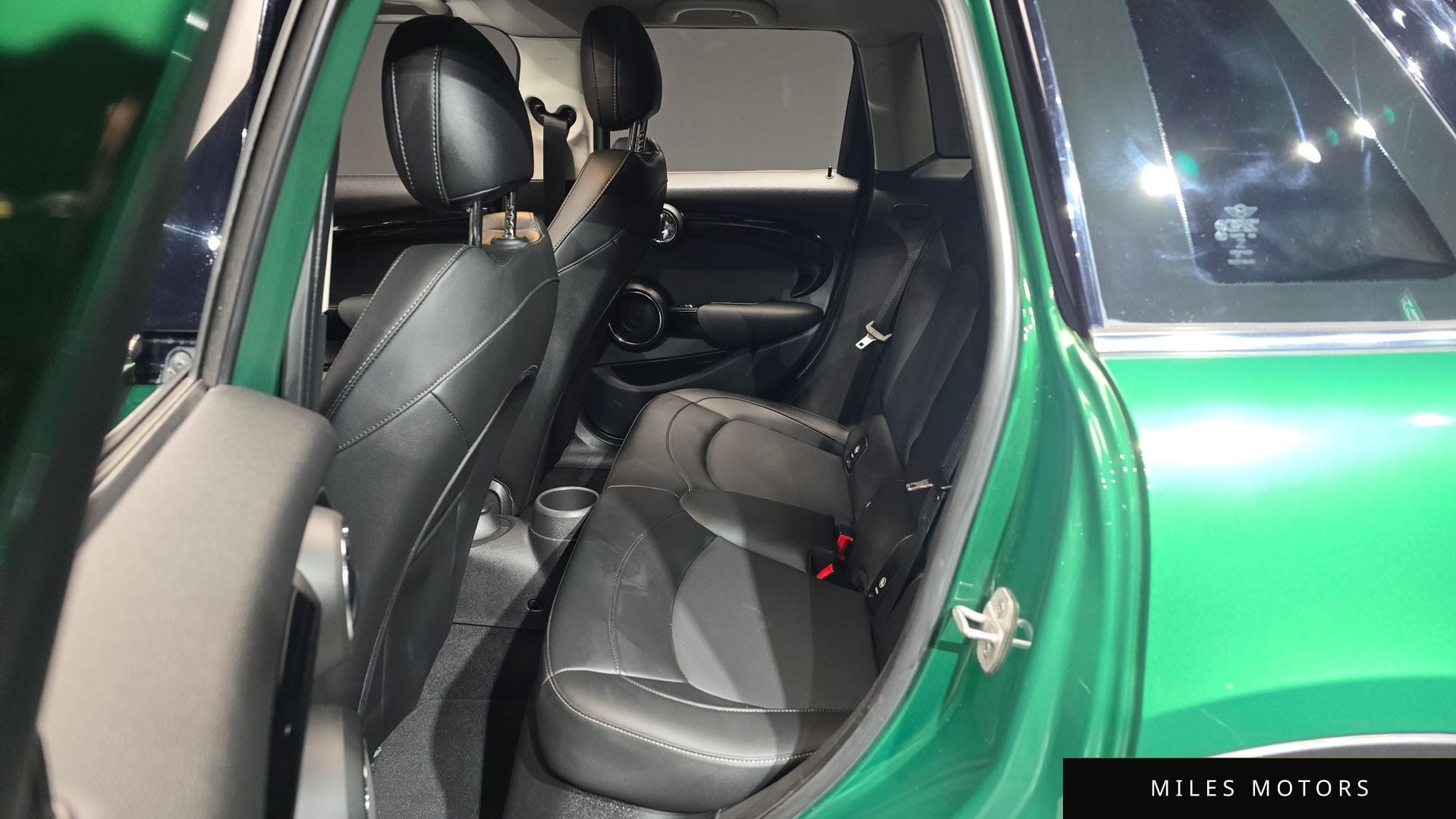 MINI Cooper S 2020 — миниатюра 12