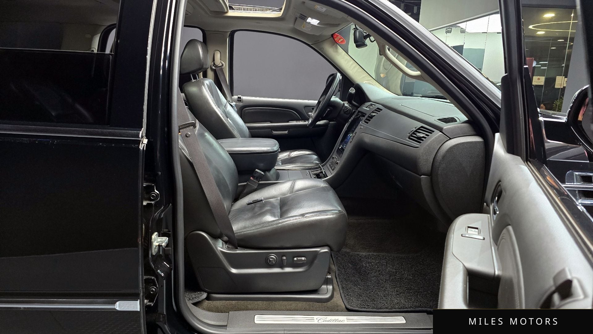 Cadillac Escalade 2008 — миниатюра 10