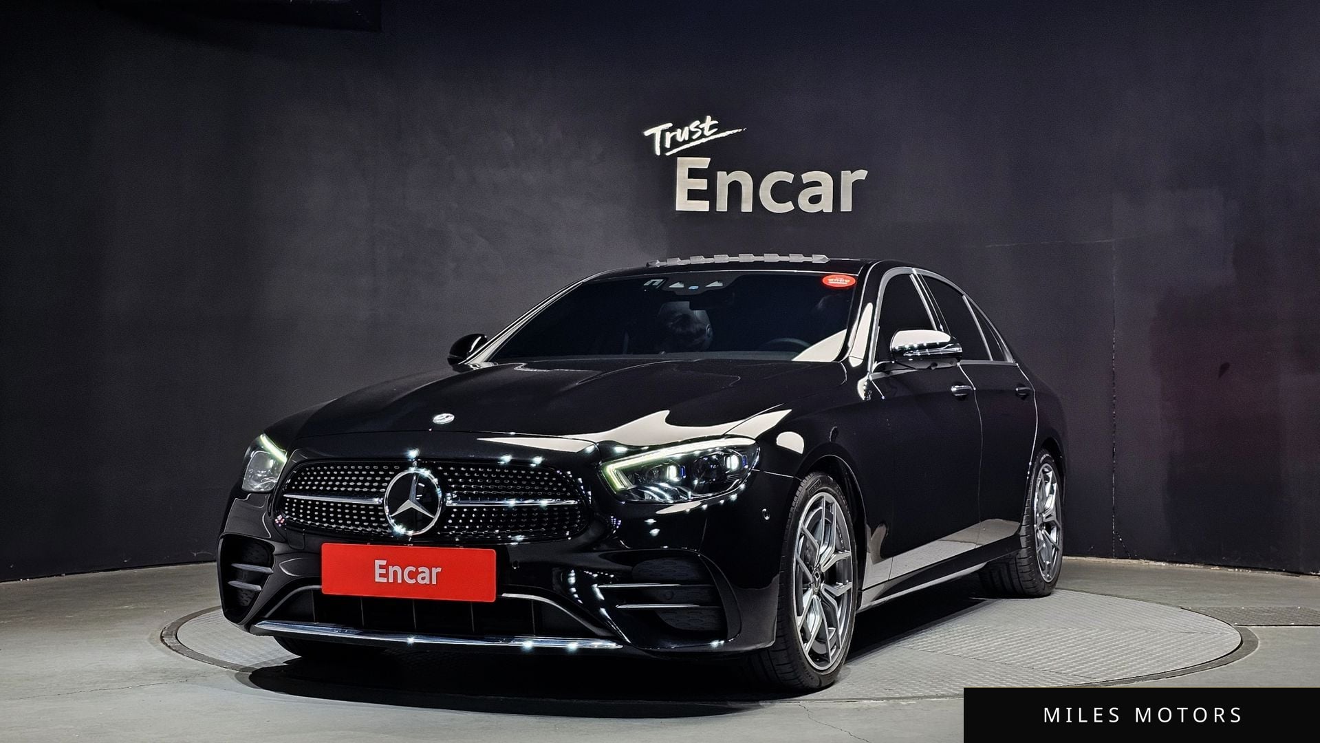 Mercedes-Benz E-Class W213 2023 — фото 1 из 12