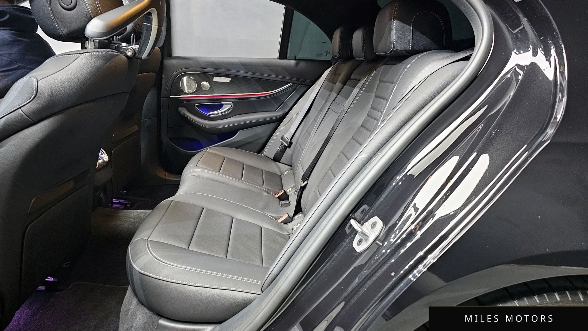Mercedes-Benz E-Class W213 2023 — миниатюра 12