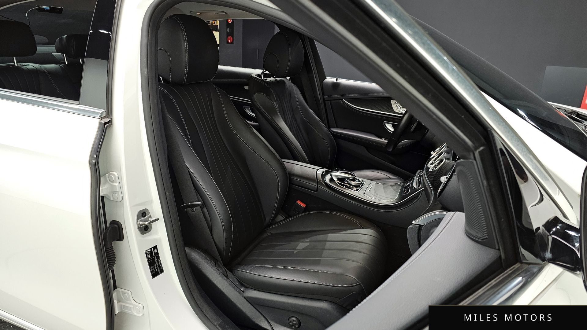 Mercedes-Benz E-Class W213 2020 — миниатюра 10