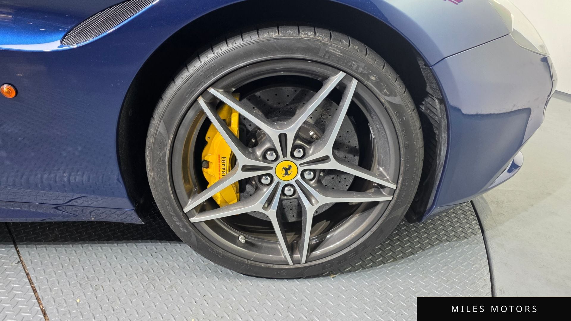 Ferrari 캘리포니아 2016 — миниатюра 4
