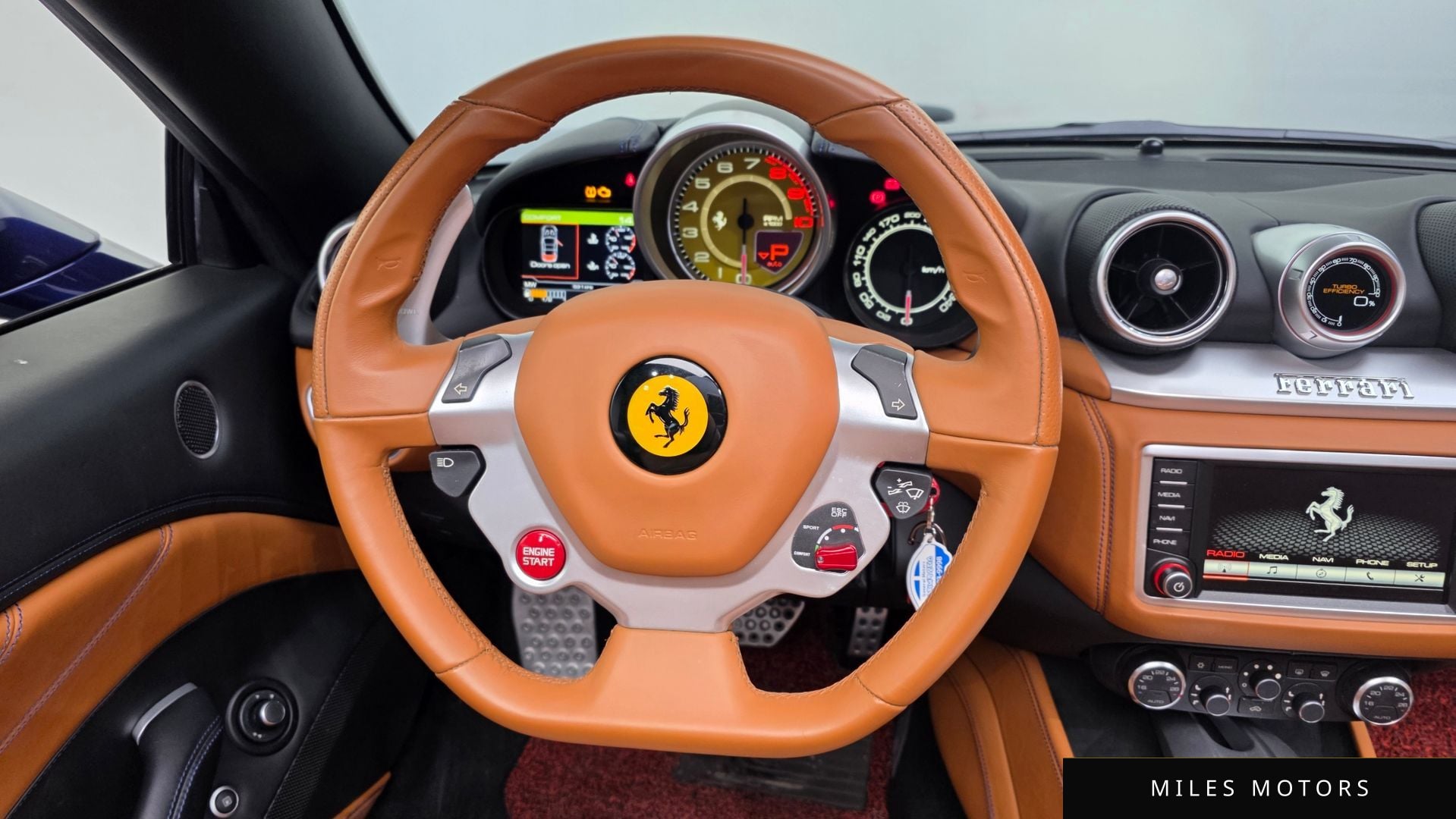 Ferrari 캘리포니아 2016 — миниатюра 13