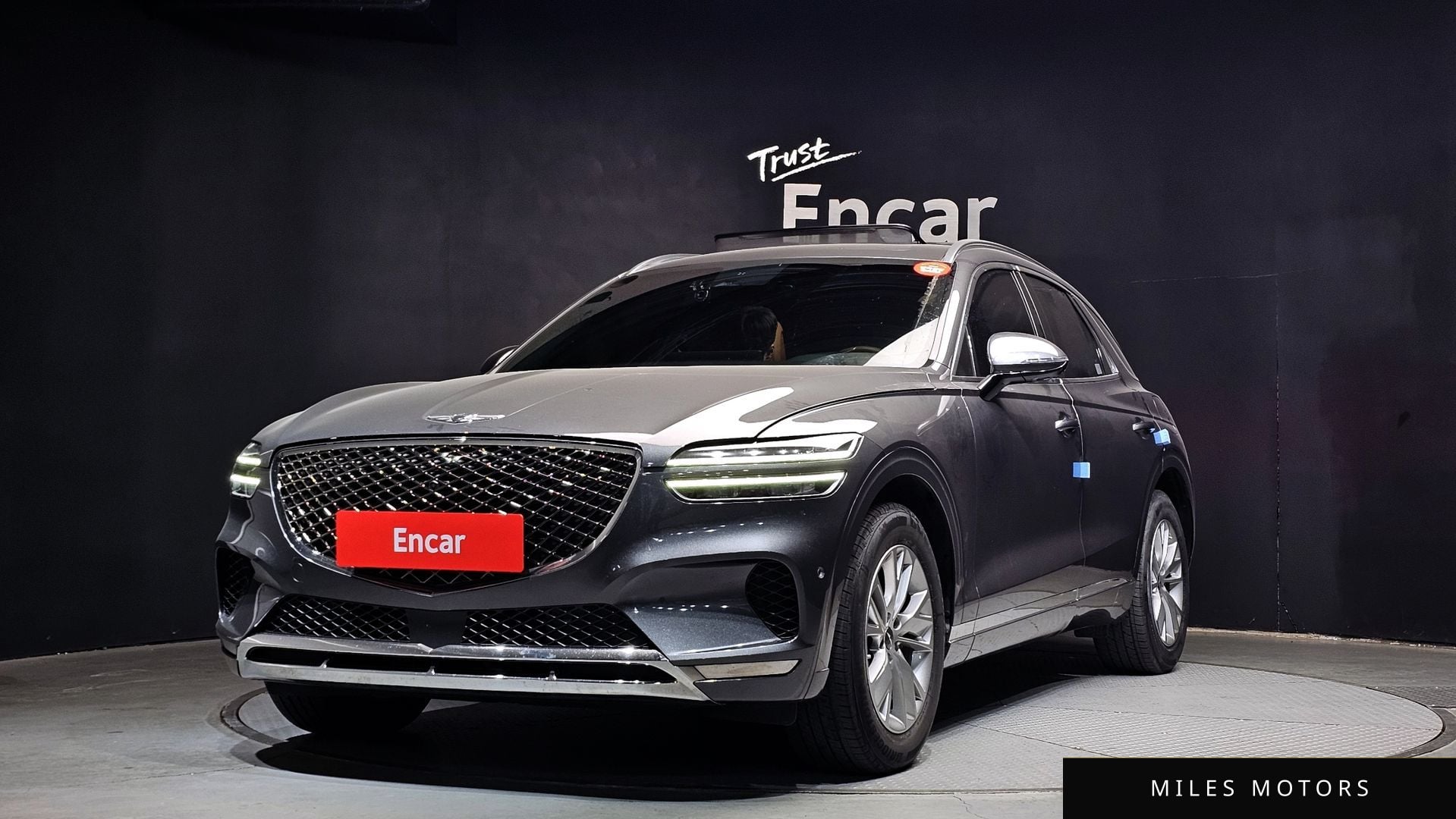 Genesis GV70 2022 — фото 1 из 12
