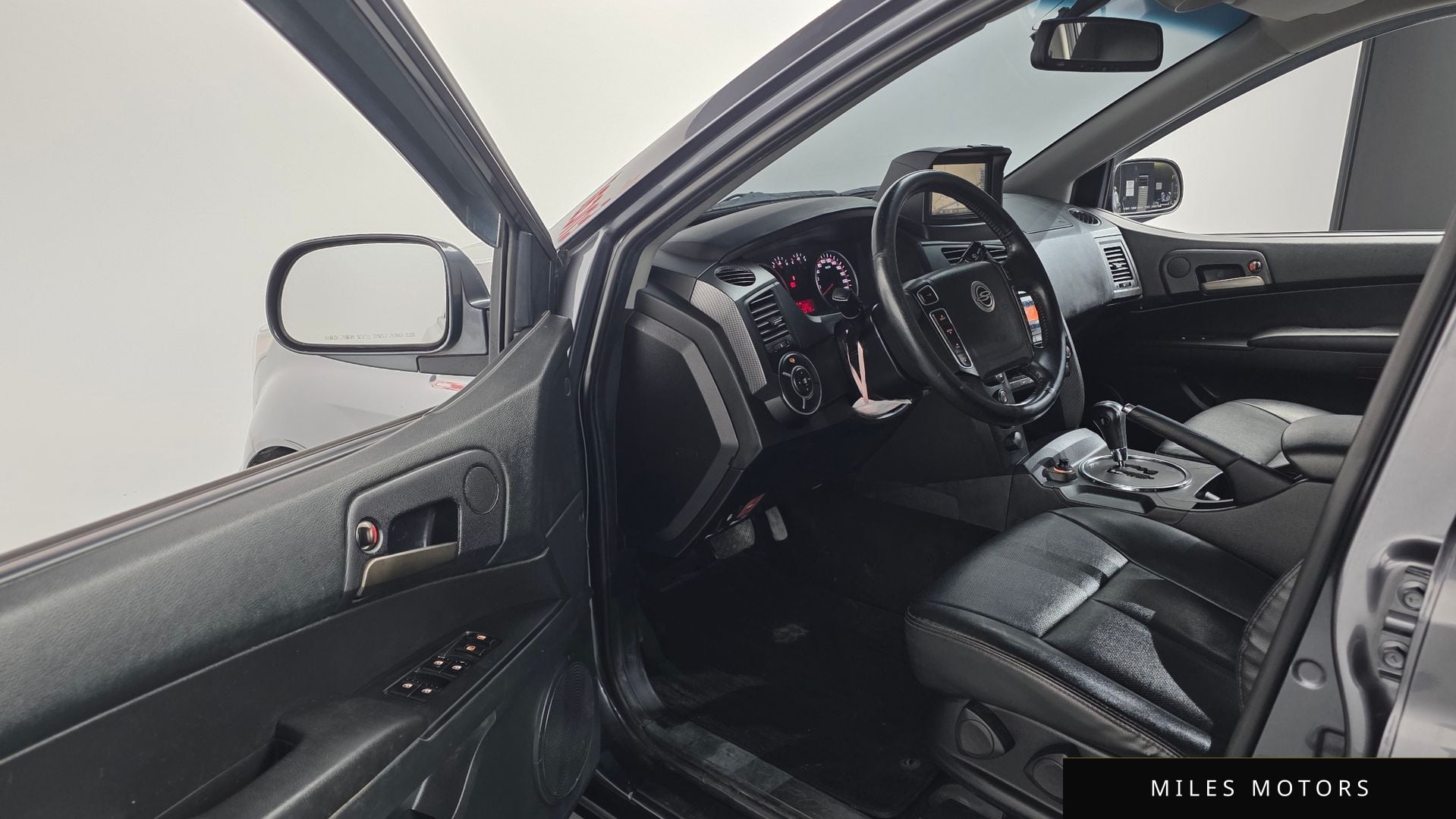 KG Mobility KORANDO 2015 — миниатюра 11