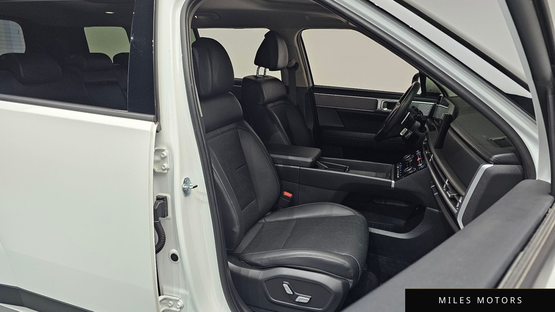 Hyundai Santafe 2024 — миниатюра 9