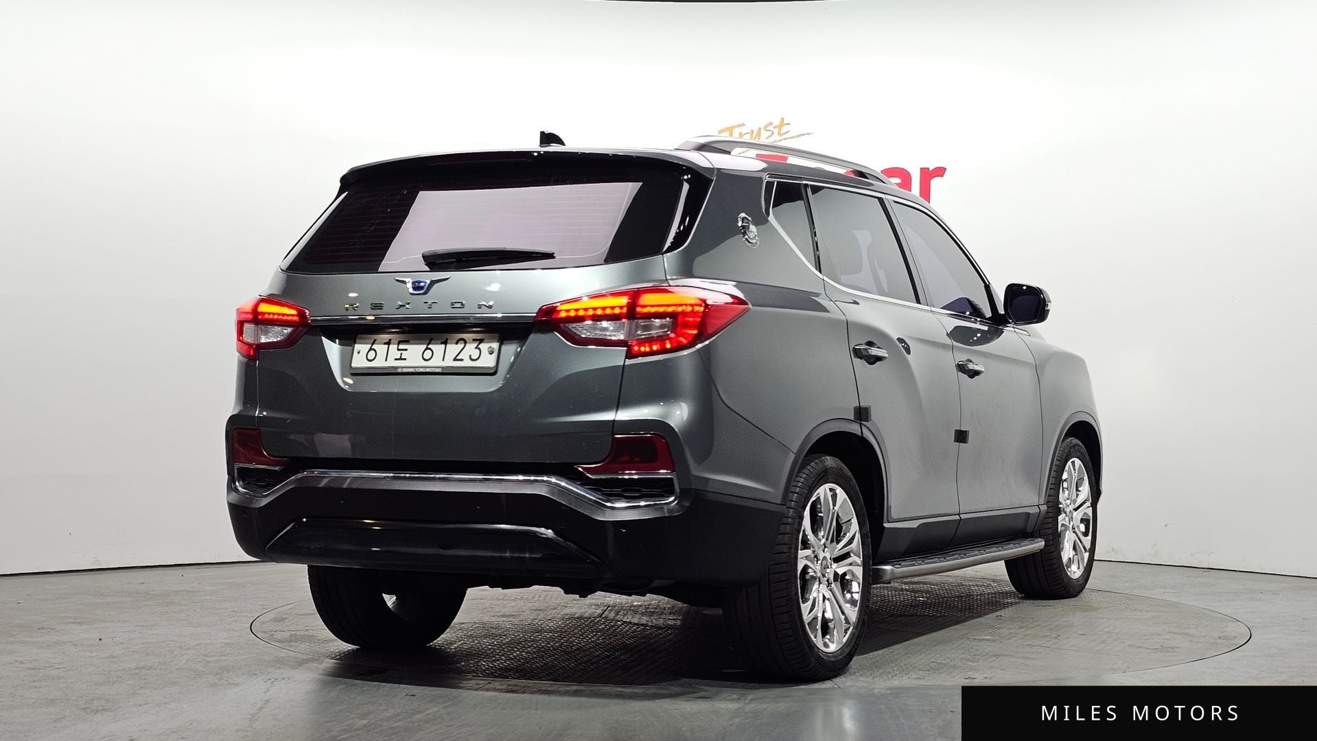 KG Mobility Rexton 2018 — миниатюра 2