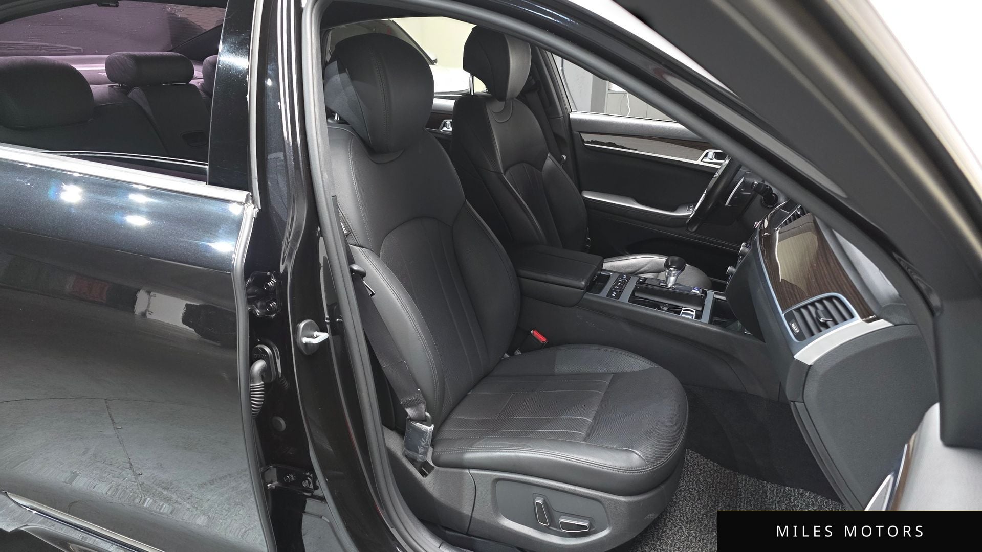 Genesis G80 2019 — миниатюра 12