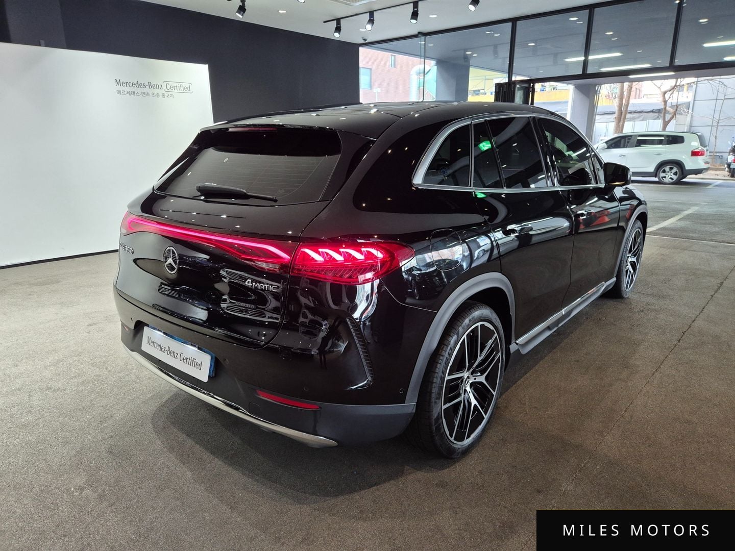 Mercedes-Benz EQE SUV X294 2025 — миниатюра 2