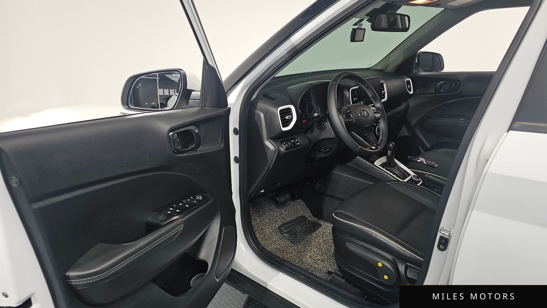 Hyundai Venue 2022 — миниатюра 10