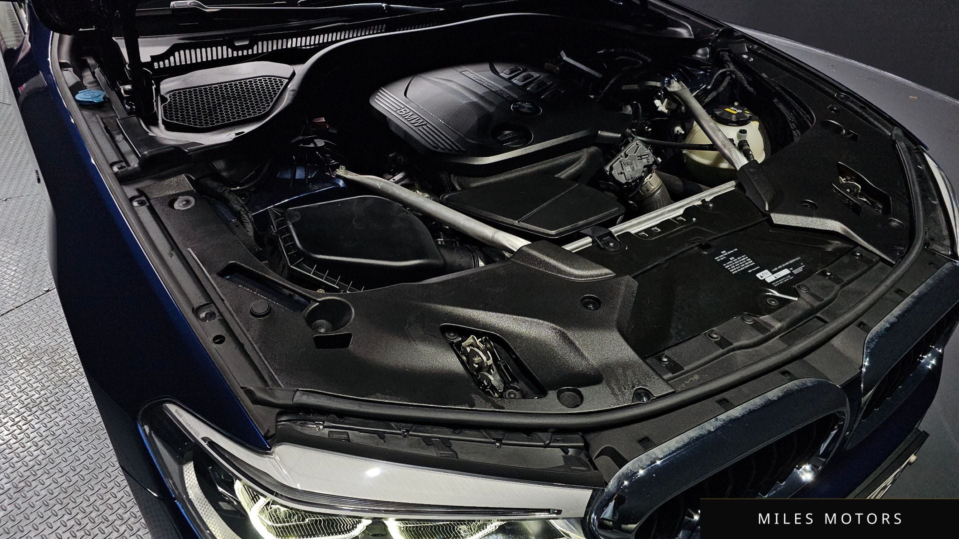 BMW 5 Series (G30) 2020 — миниатюра 6