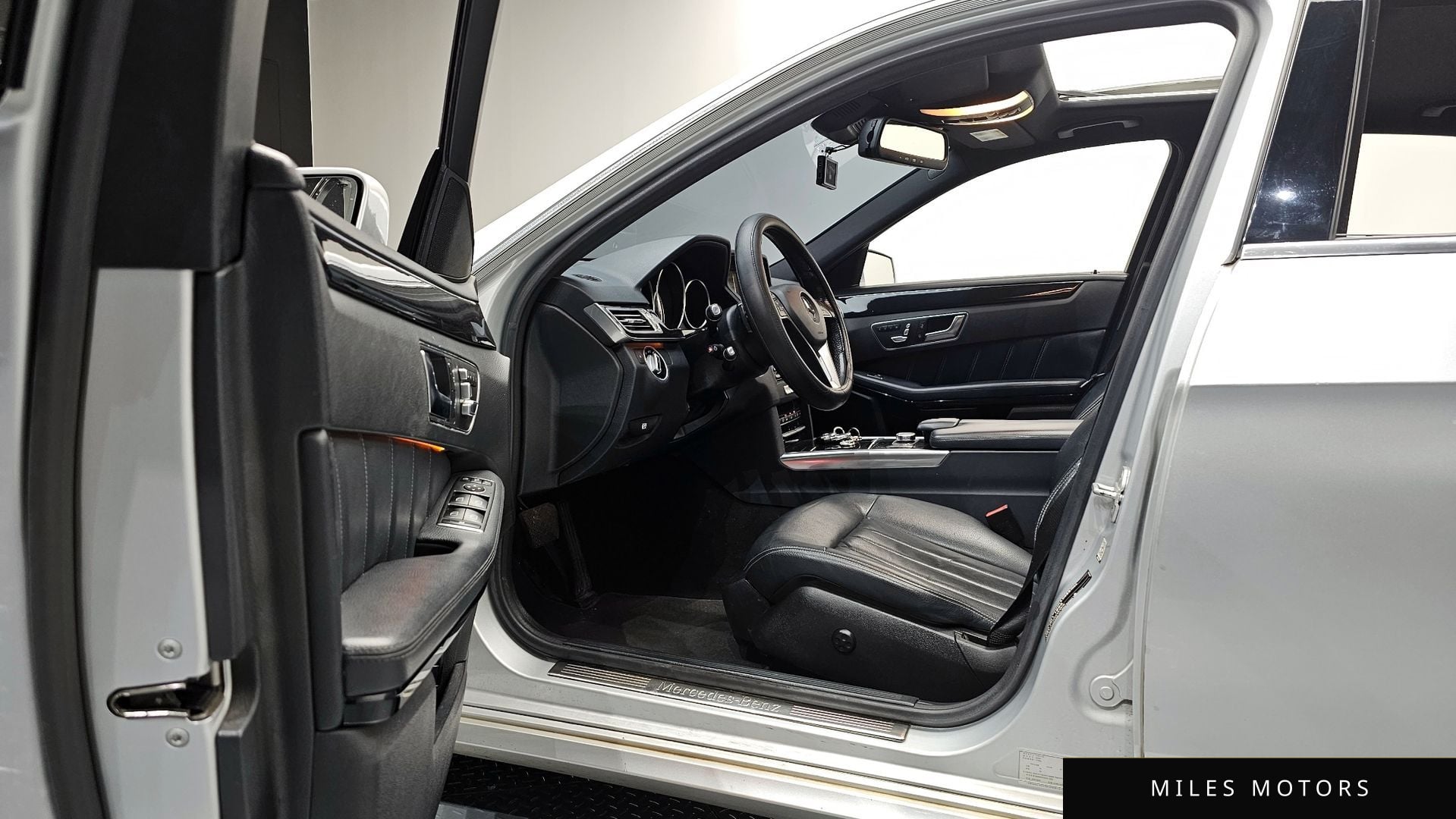 Mercedes-Benz E-Class W212 2014 — миниатюра 10