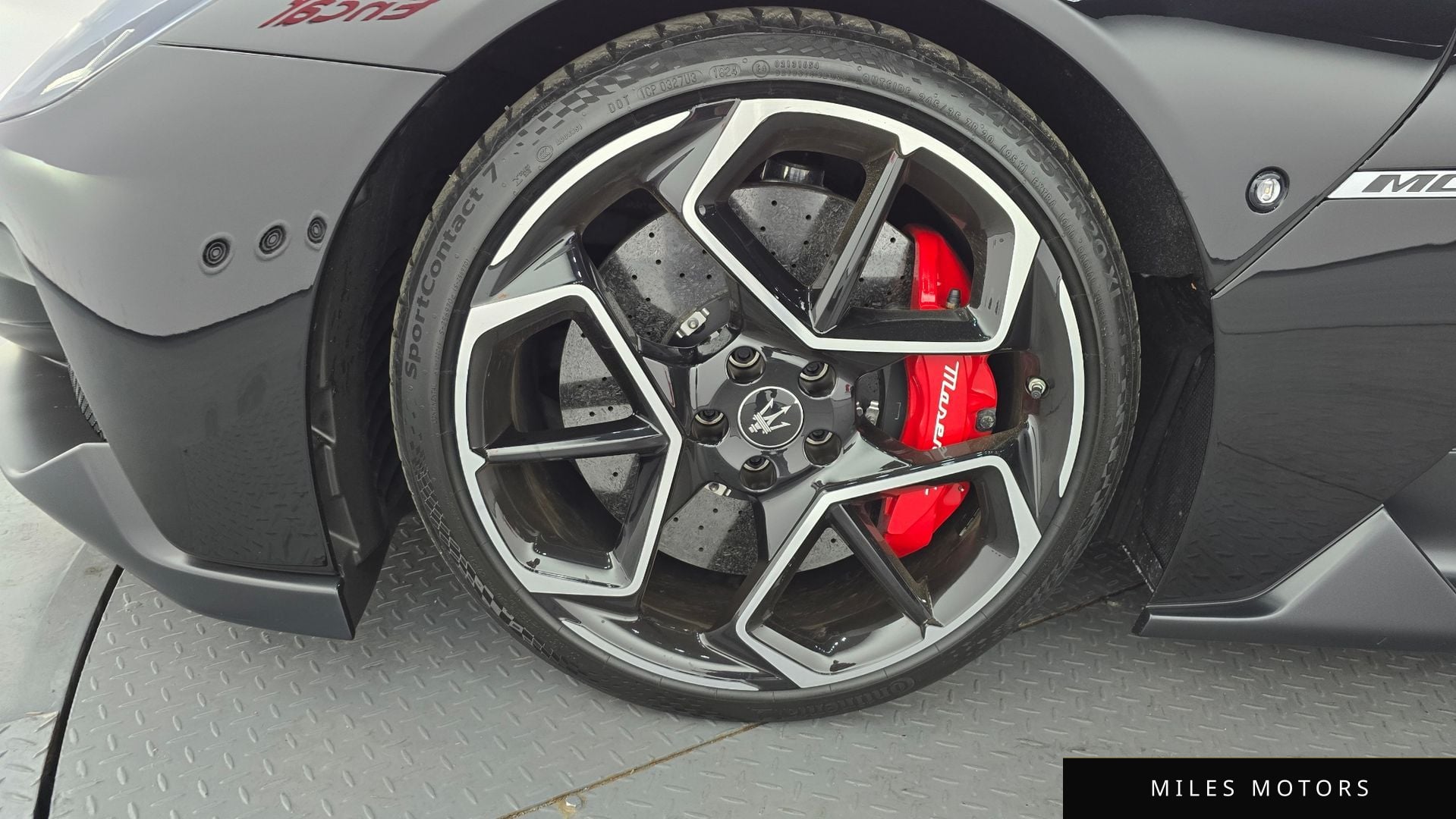 Maserati MC20 2022 — миниатюра 5