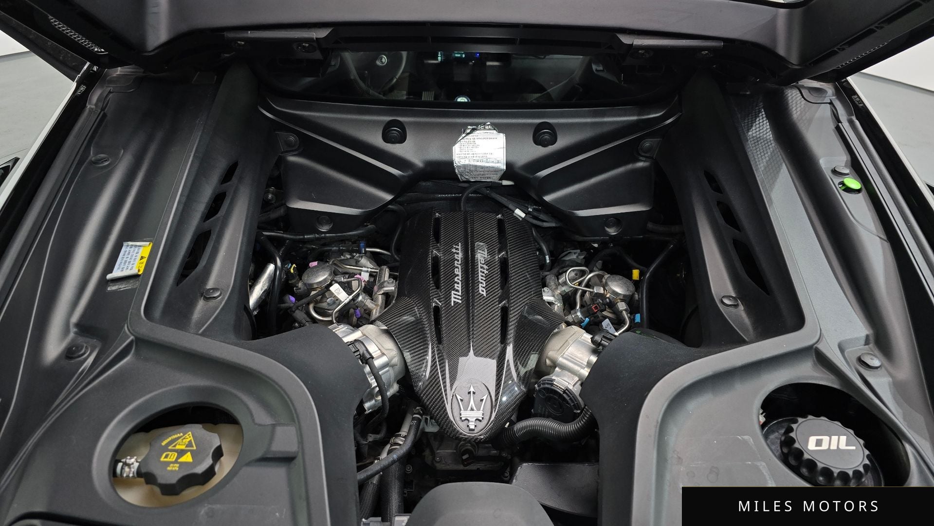 Maserati MC20 2022 — миниатюра 6