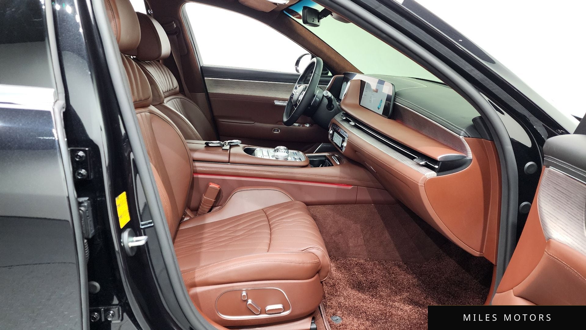 Genesis G90 (RS4) 2025 — миниатюра 11