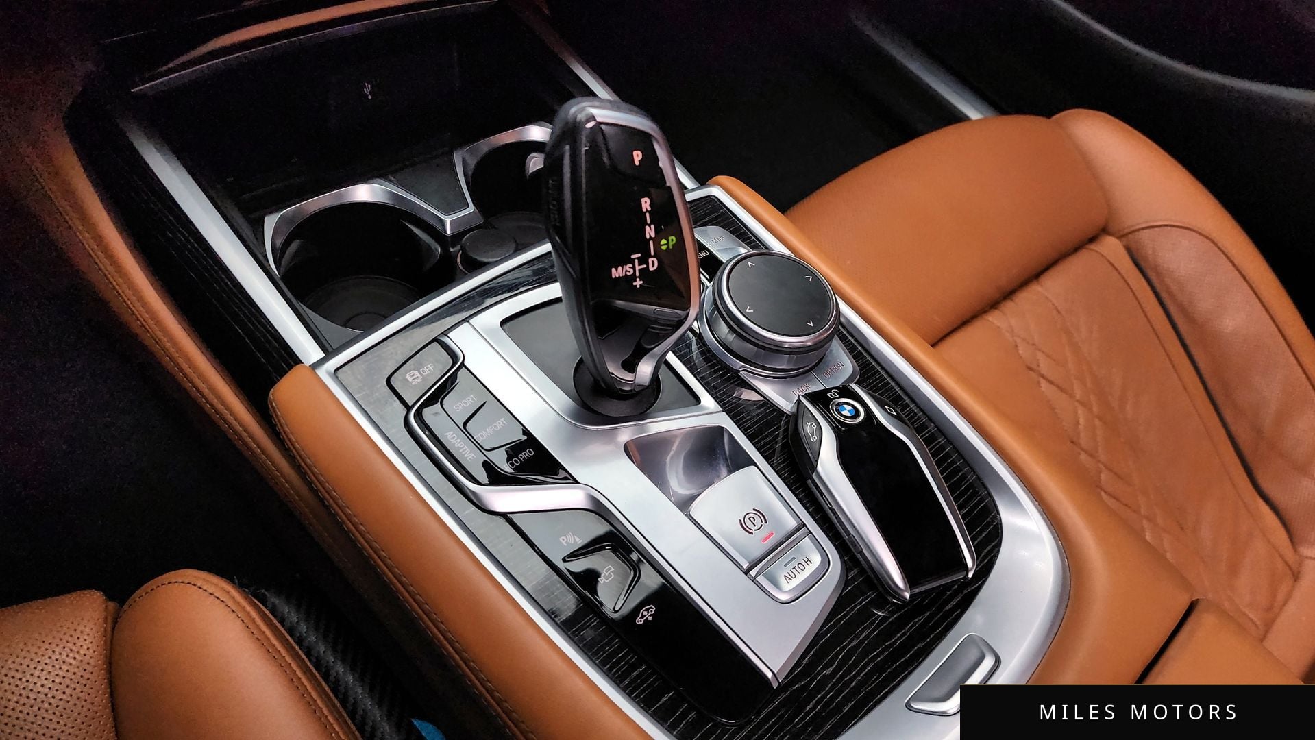 BMW 7 Series (G11) 2018 — миниатюра 9
