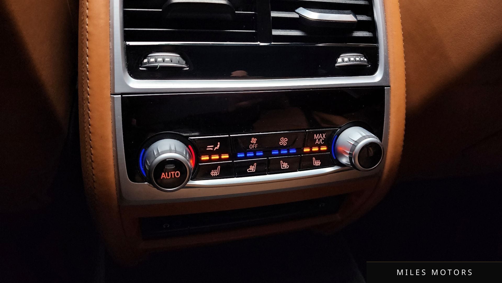 BMW 7 Series (G11) 2018 — миниатюра 19