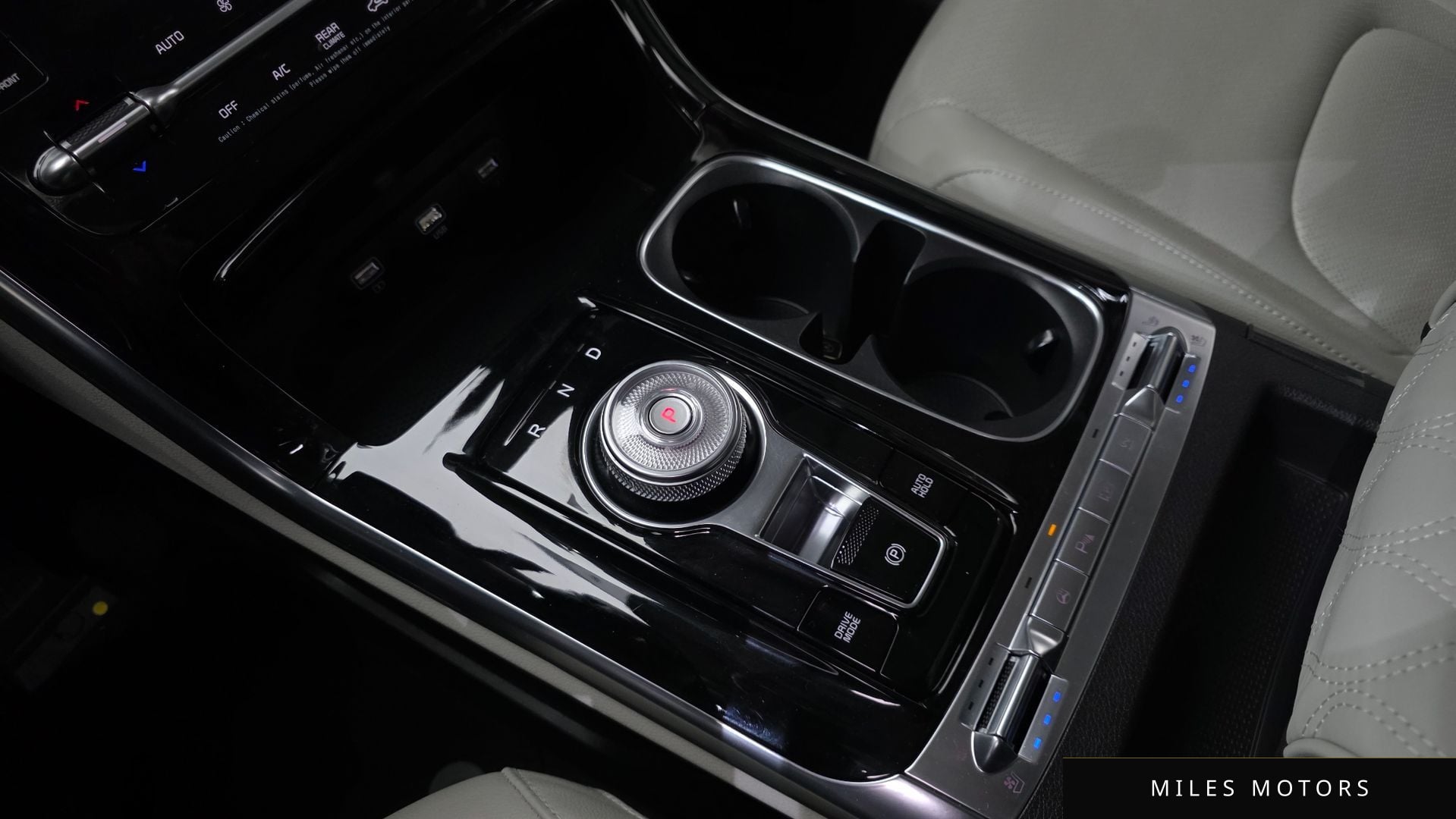 Kia Carnival 2021 — миниатюра 9