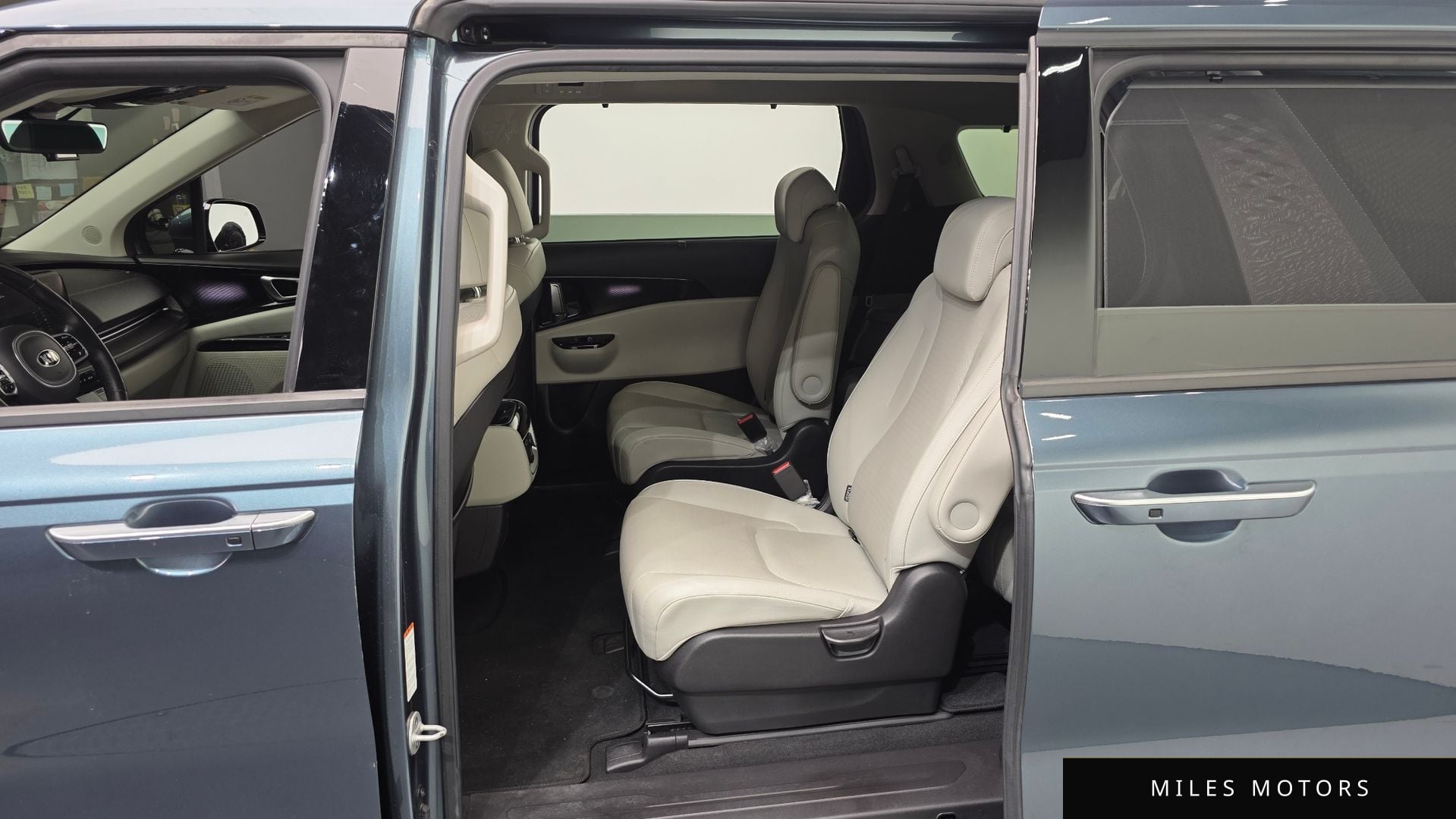 Kia Carnival 2021 — миниатюра 11