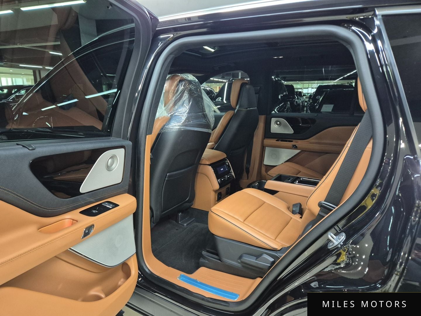 Lincoln Aviator 2025 — миниатюра 8