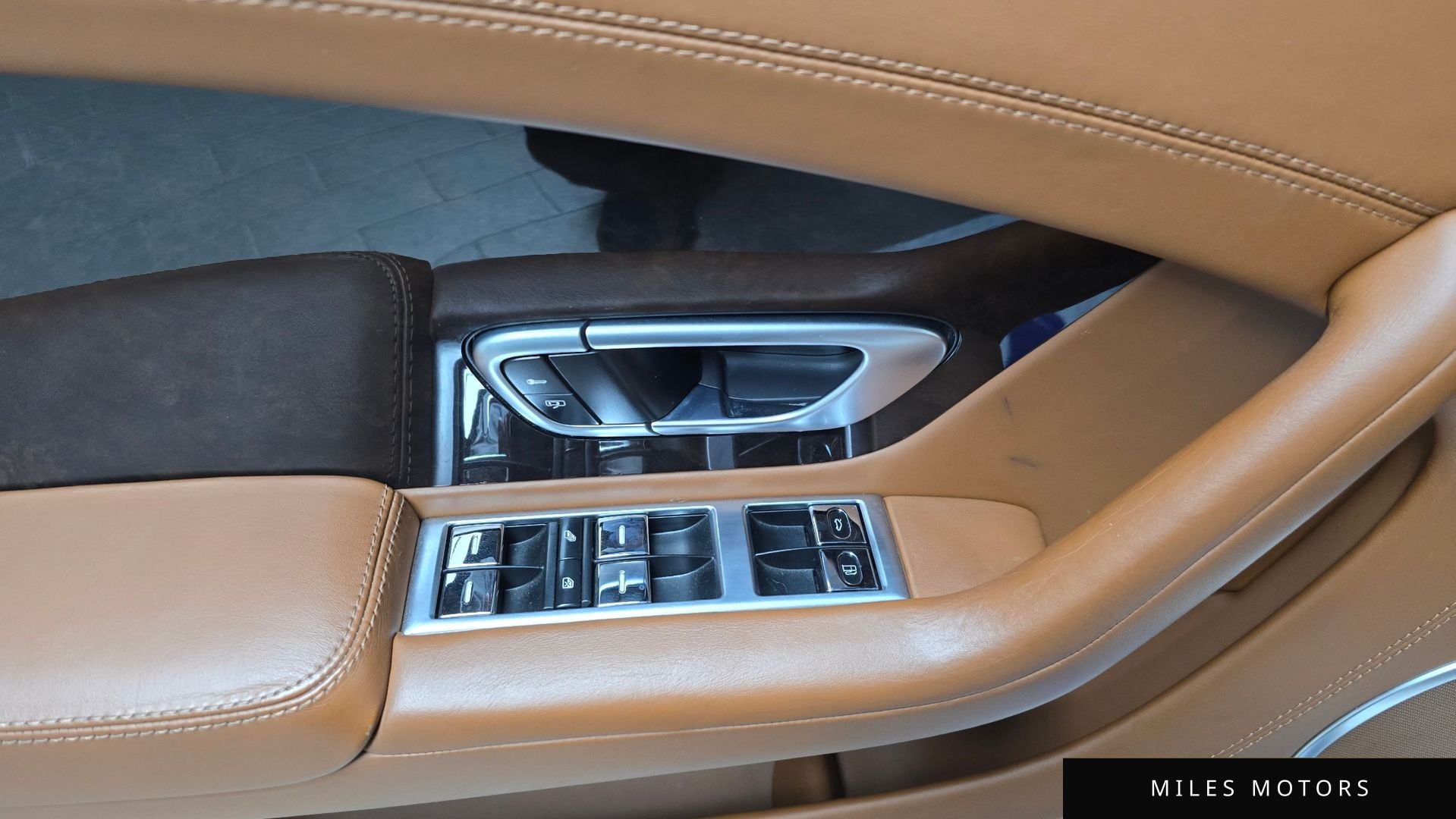Bentley 컨티넨탈 GT 2012 — миниатюра 17