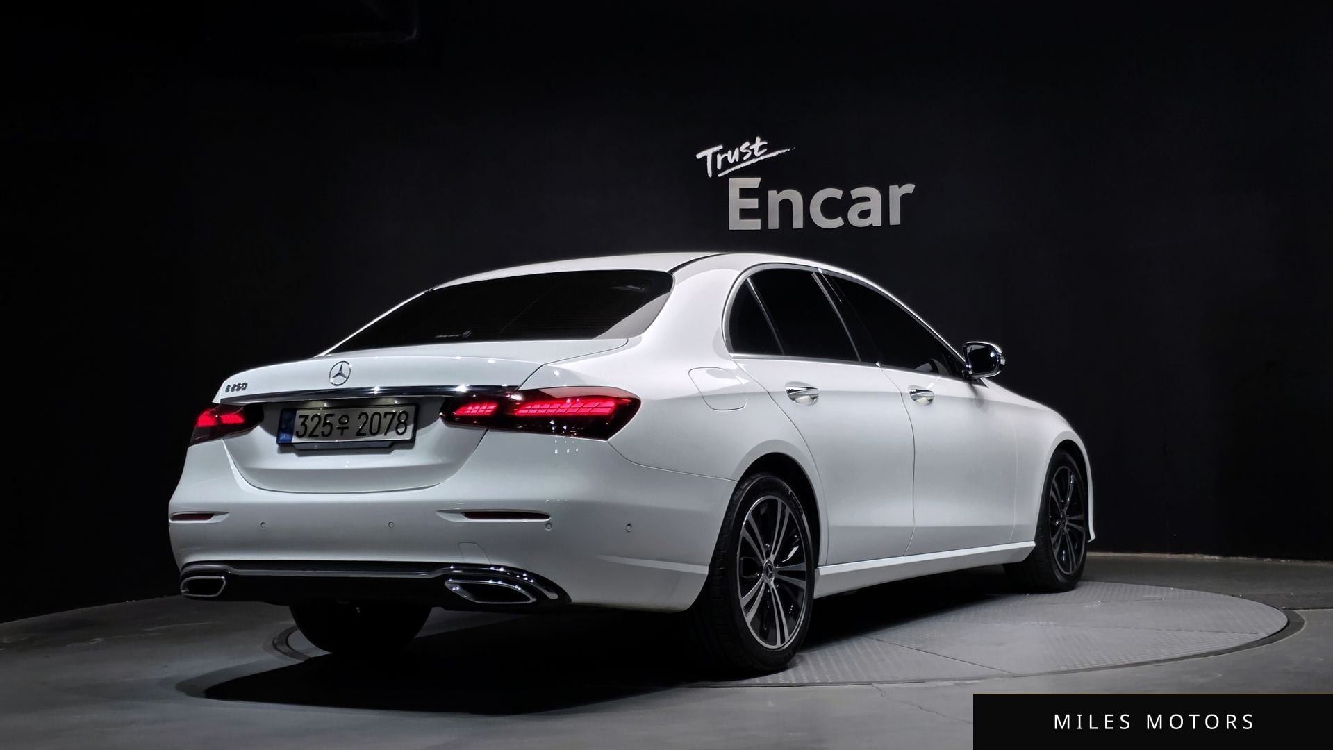 Mercedes-Benz E-Class W213 2021 — миниатюра 2