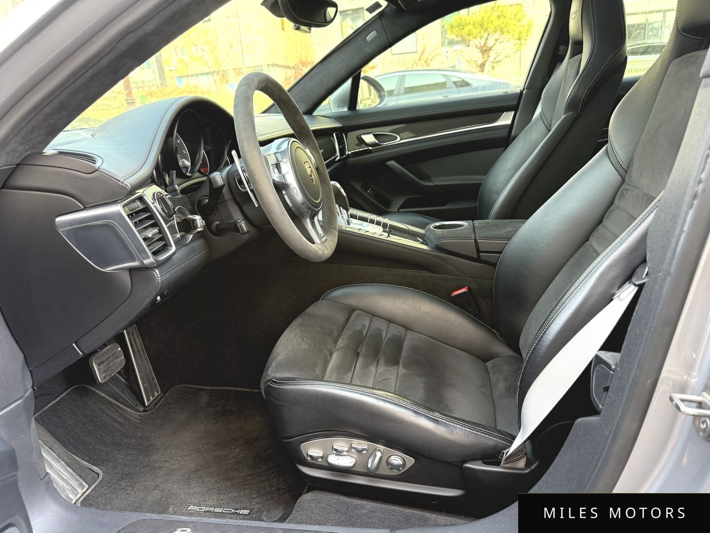 Porsche Panamera 2013 — миниатюра 11