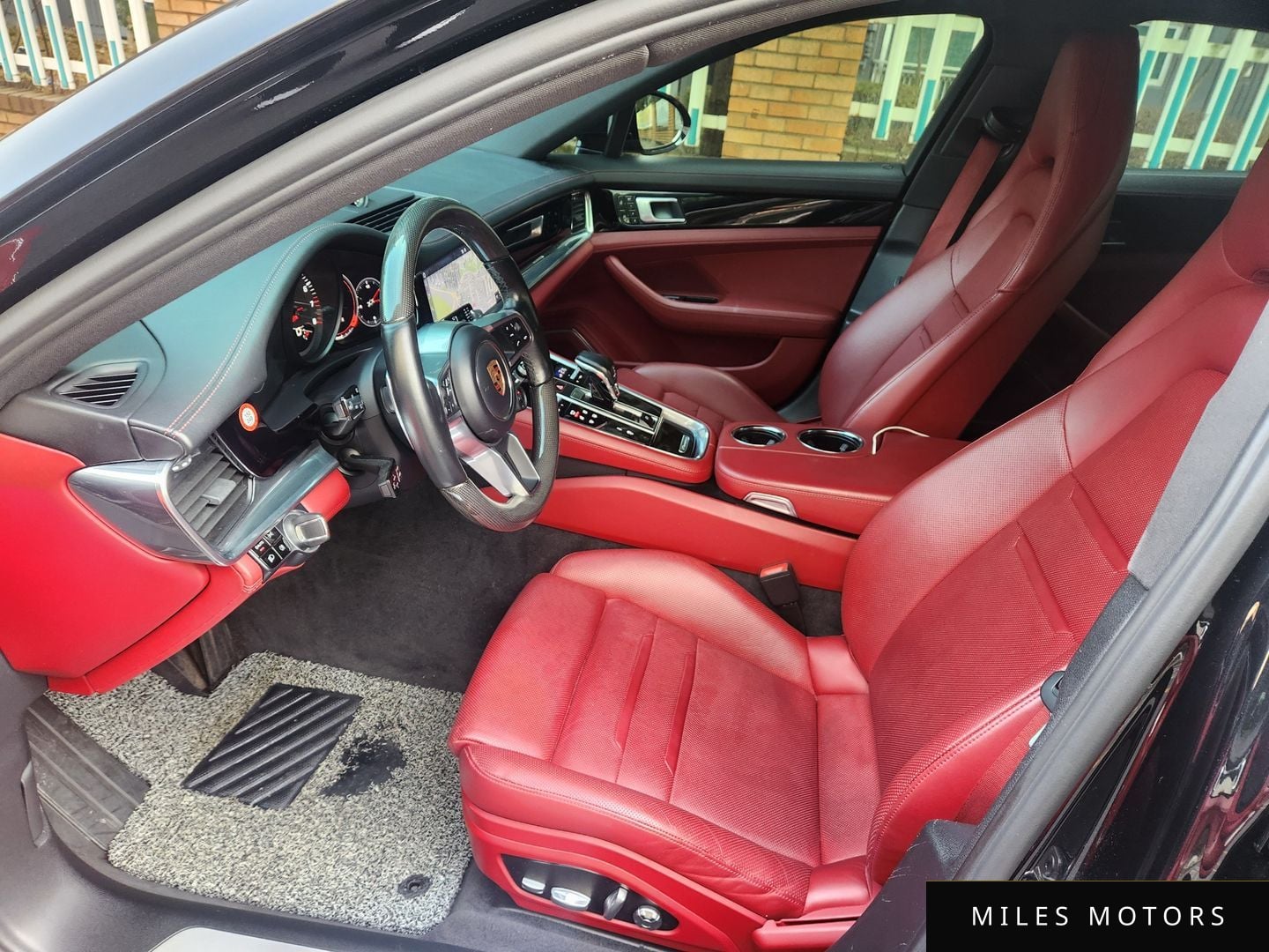 Porsche 파나메라 (971) 2020 — миниатюра 12