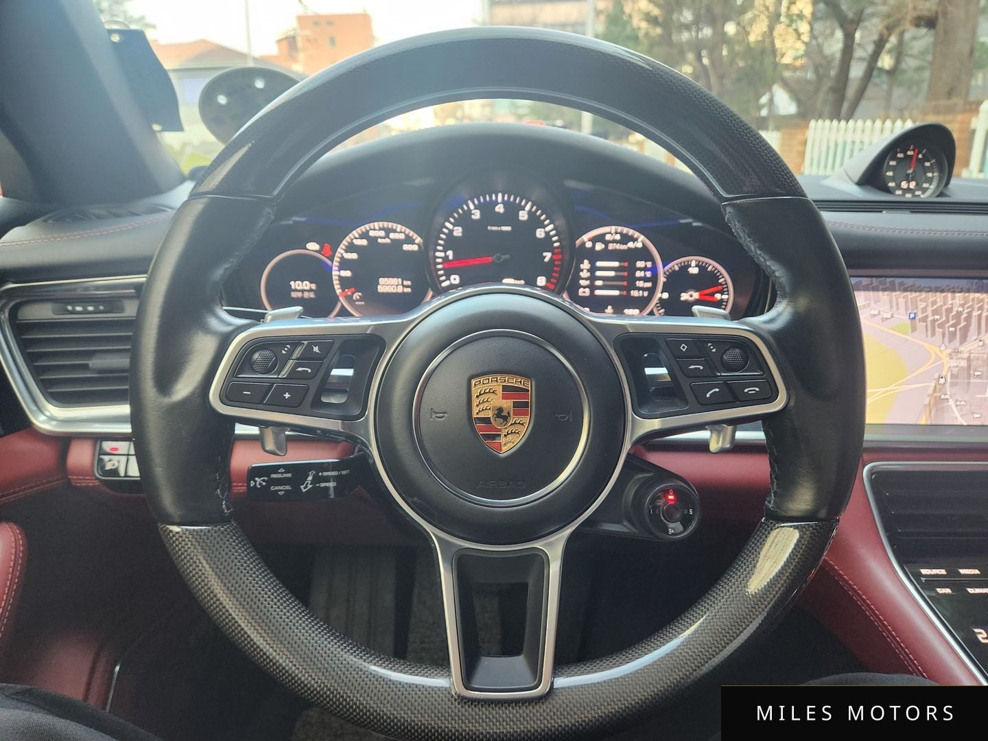 Porsche 파나메라 (971) 2020 — миниатюра 17