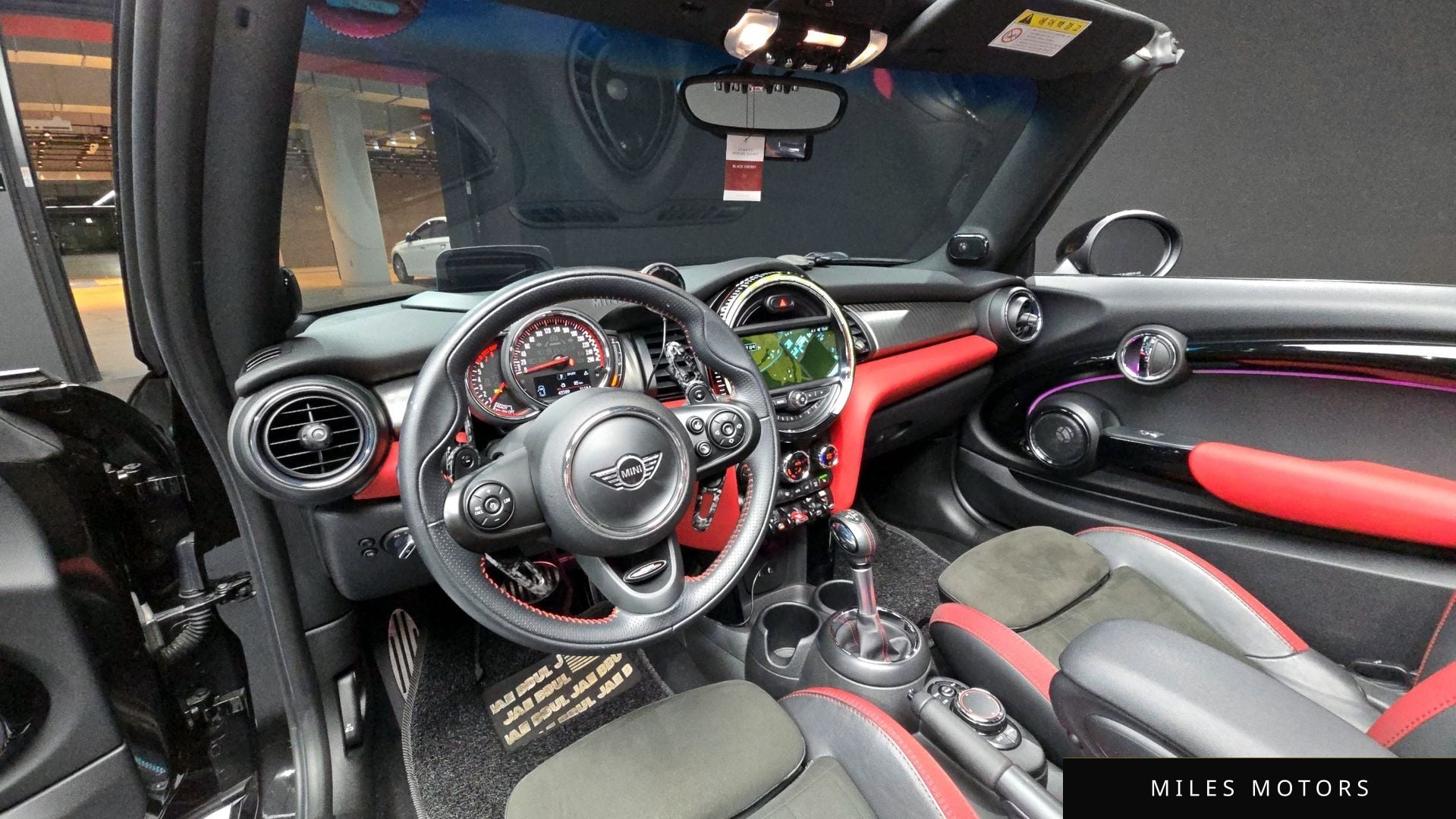 MINI Cooper Convertible 2019 — миниатюра 7