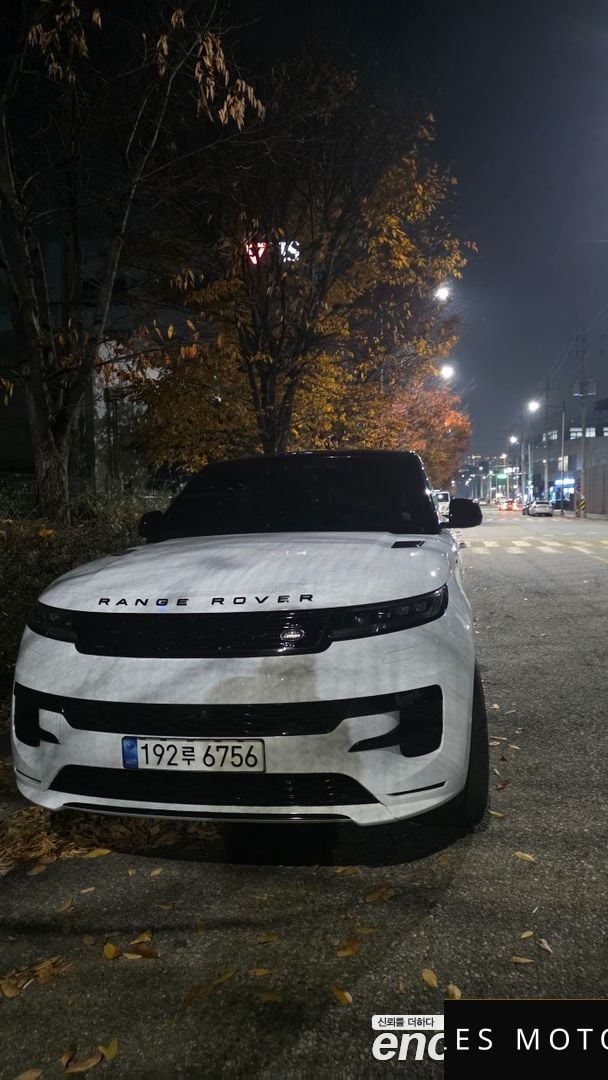 Land Rover Range Rover Sport 2023 — миниатюра 3