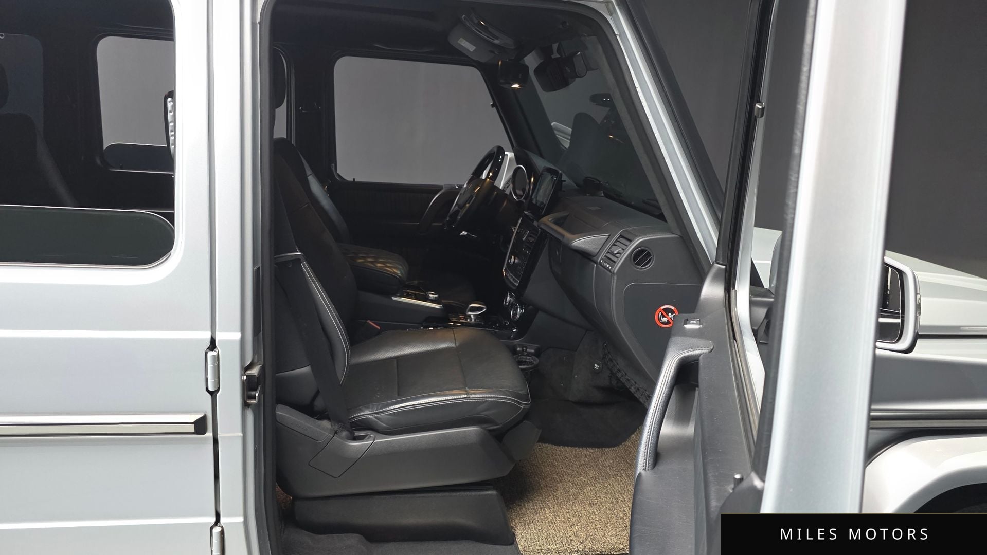 Mercedes-Benz G-Class W463 2017 — миниатюра 11