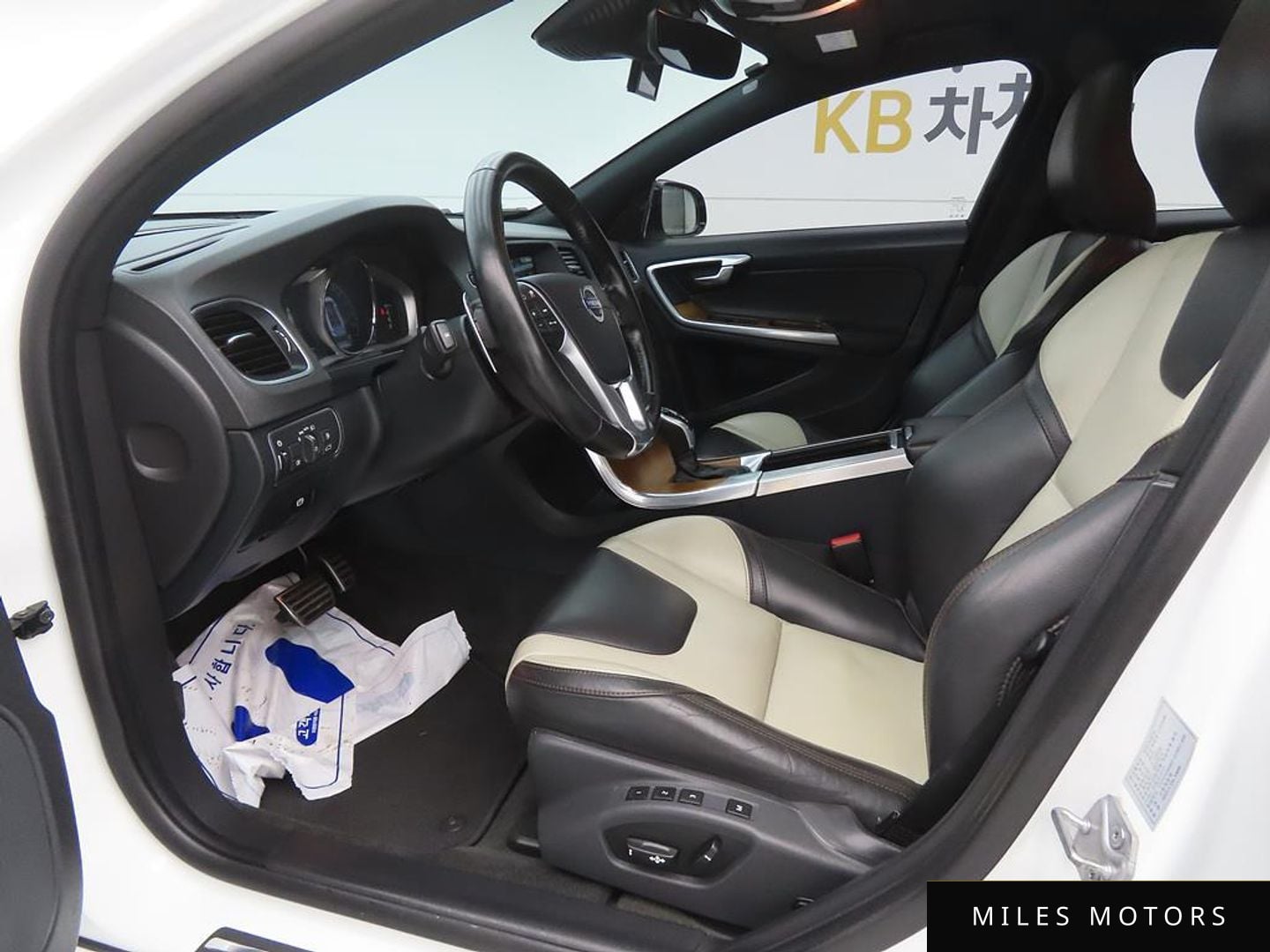 Volvo S60 2016 — миниатюра 5