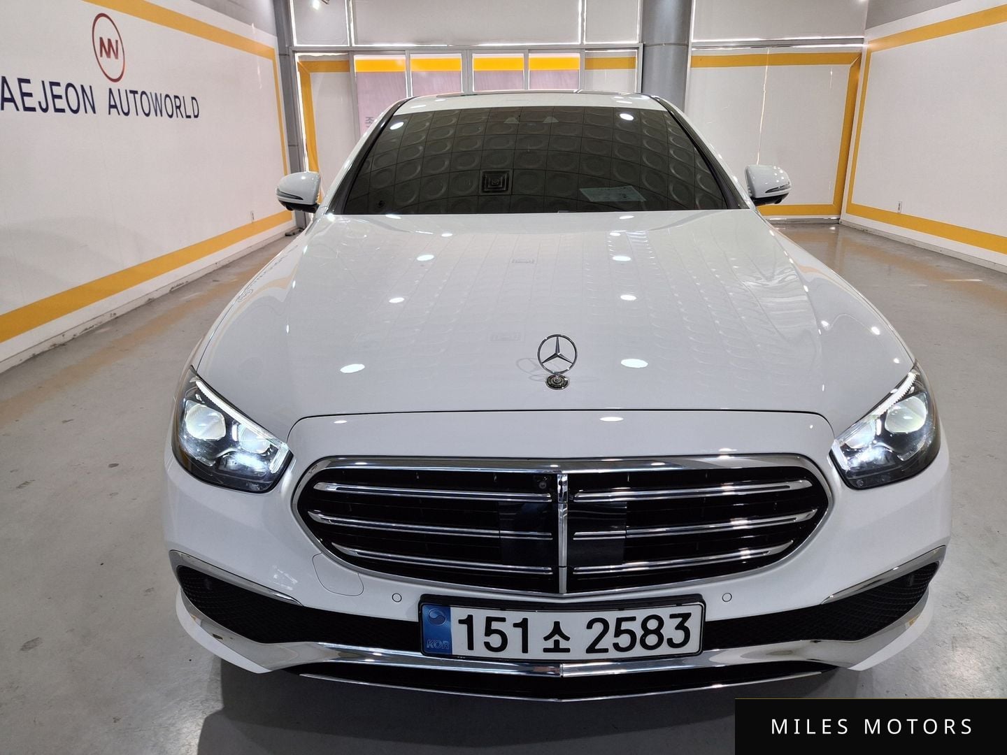 Mercedes-Benz E-Class W213 2023 — фото 1 из 12