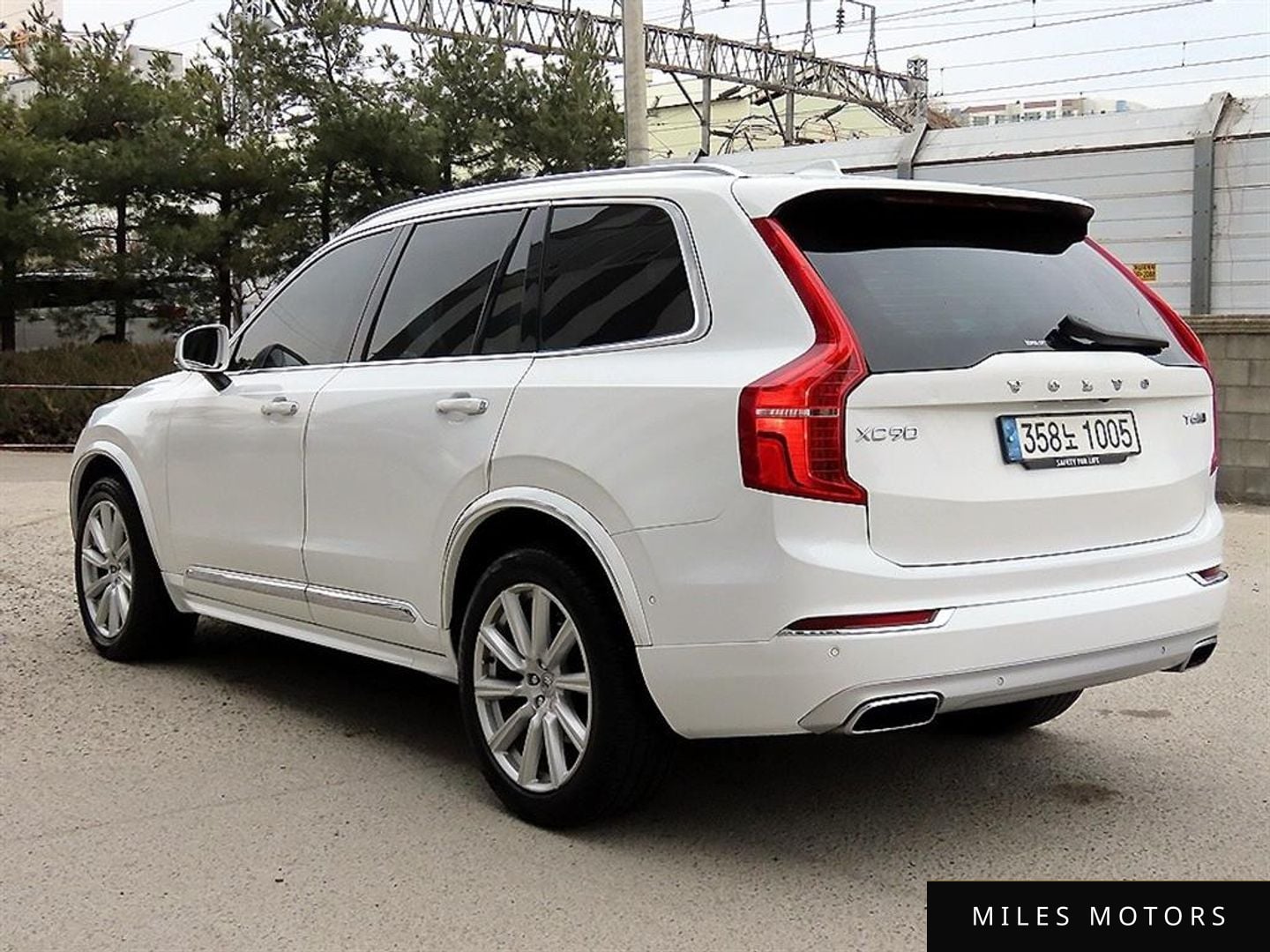 Volvo XC90 2019 — миниатюра 3