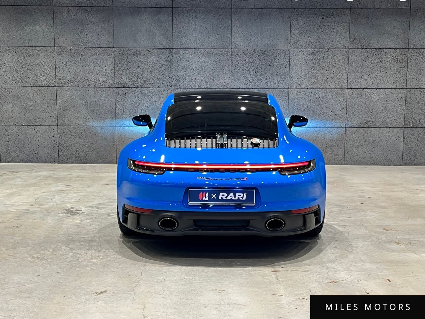 Porsche 911 (992) 2022 — миниатюра 7