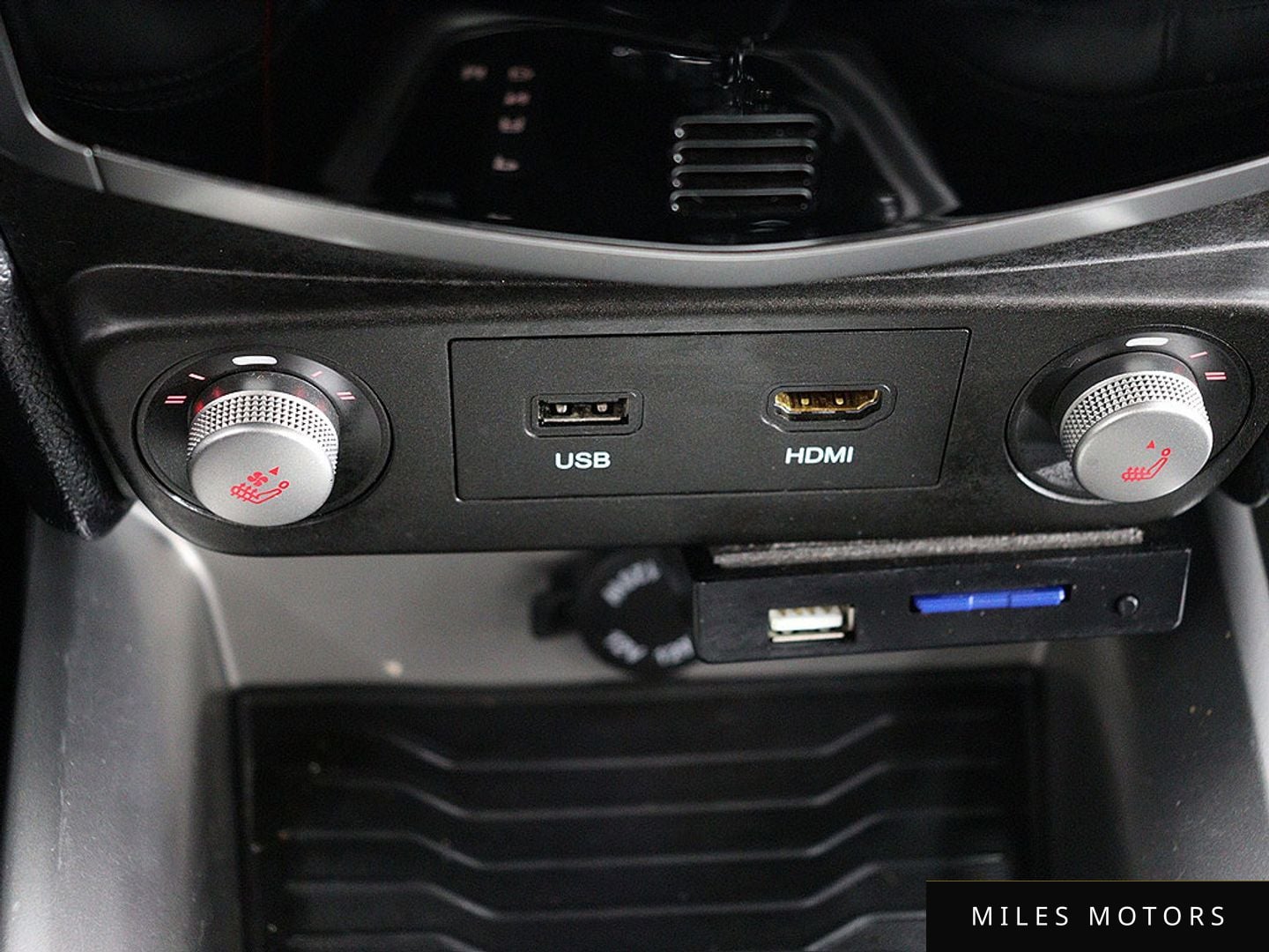 KG Mobility Tivoli 2016 — миниатюра 9
