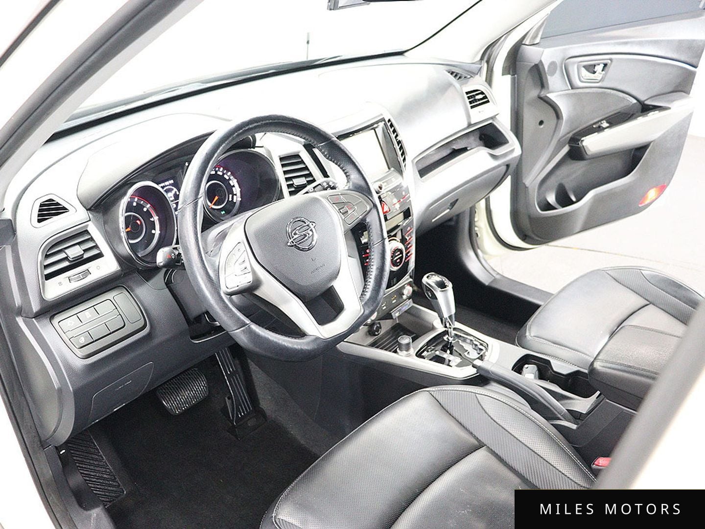 KG Mobility Tivoli 2016 — миниатюра 17