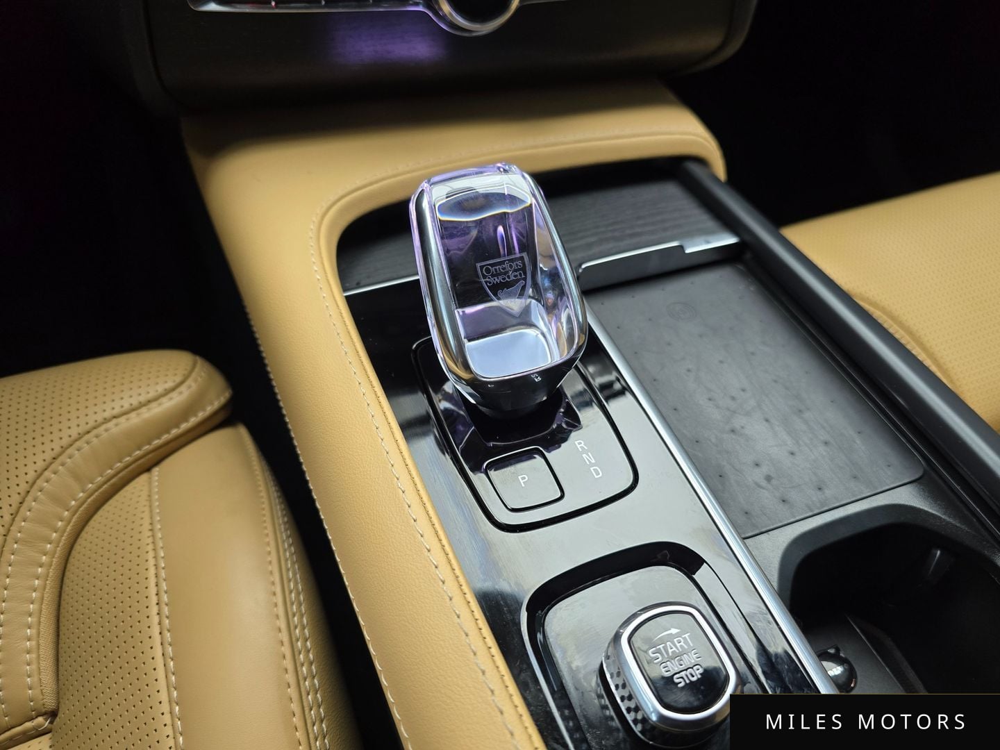 Volvo XC90 2025 — миниатюра 9