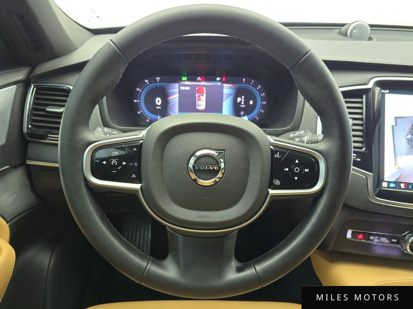 Volvo XC90 2025 — миниатюра 10