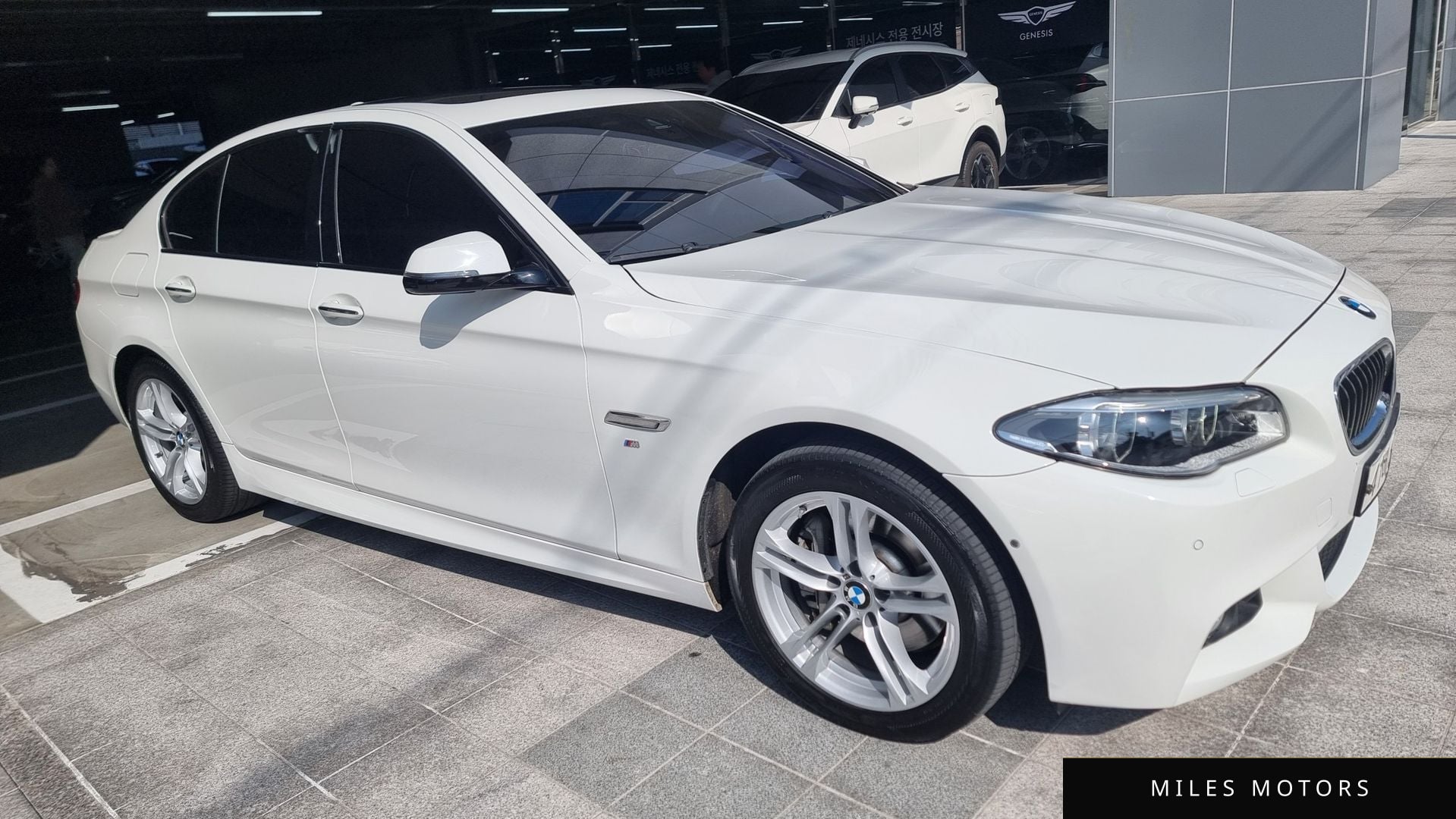BMW 5 Series (F10) 2016 — миниатюра 2