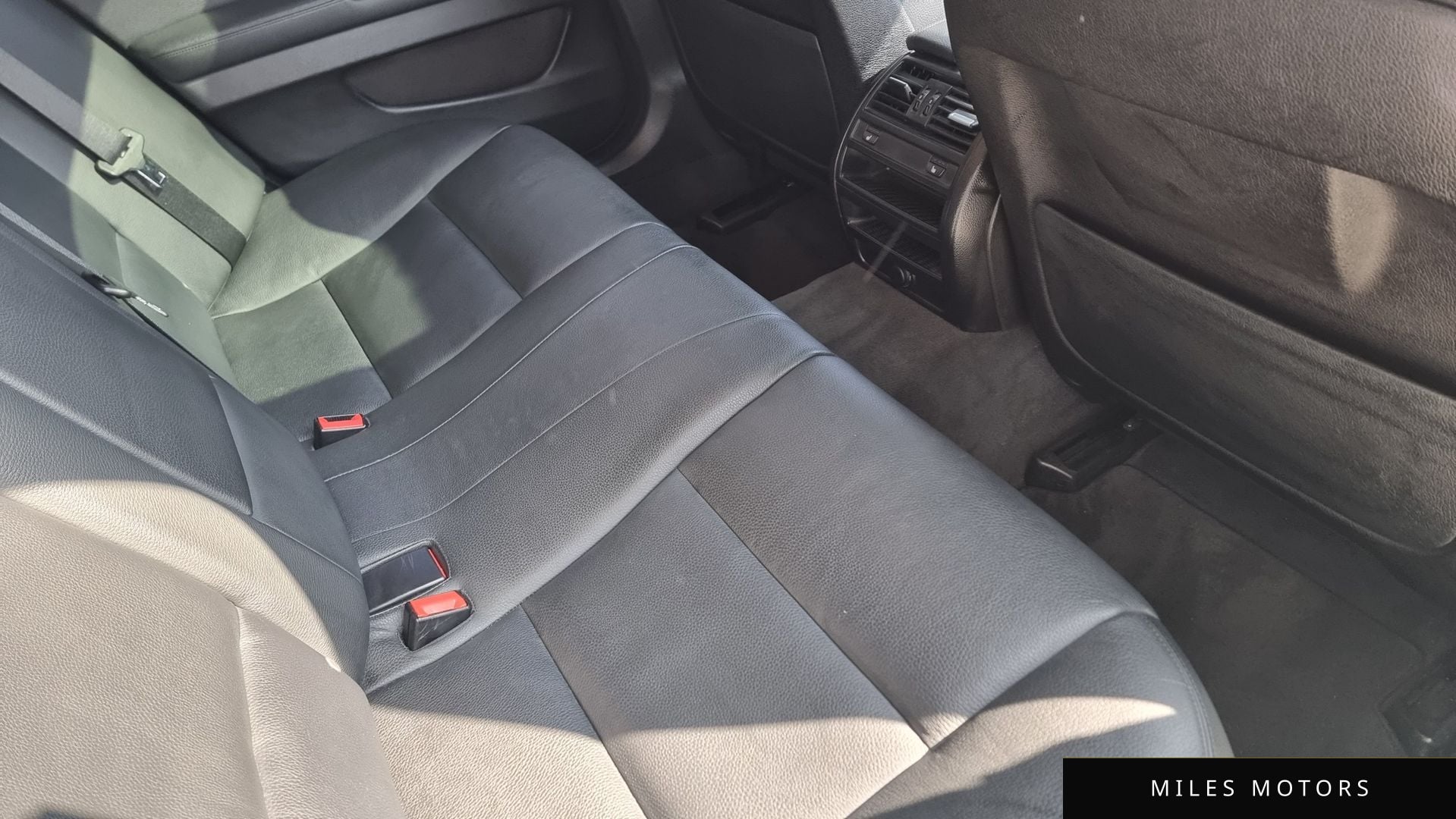 BMW 5 Series (F10) 2016 — миниатюра 10