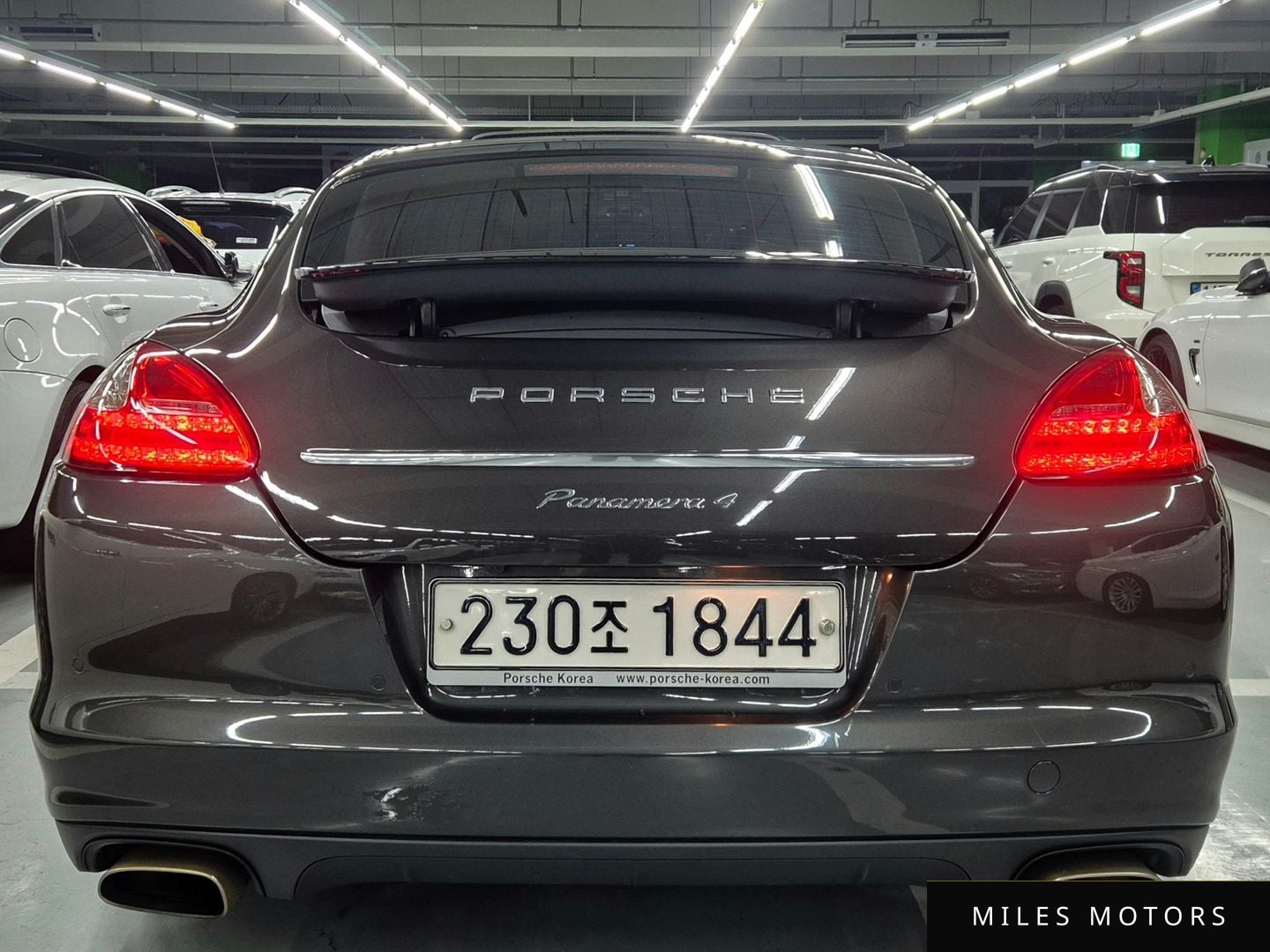 Porsche Panamera 2011 — миниатюра 3