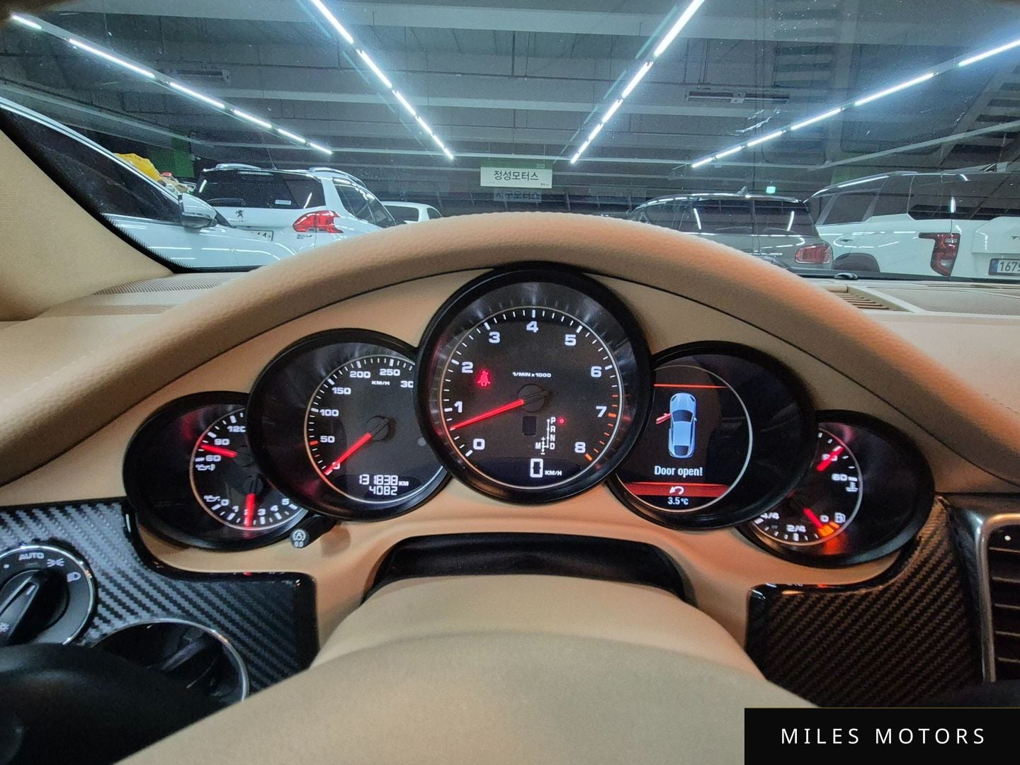 Porsche Panamera 2011 — миниатюра 8
