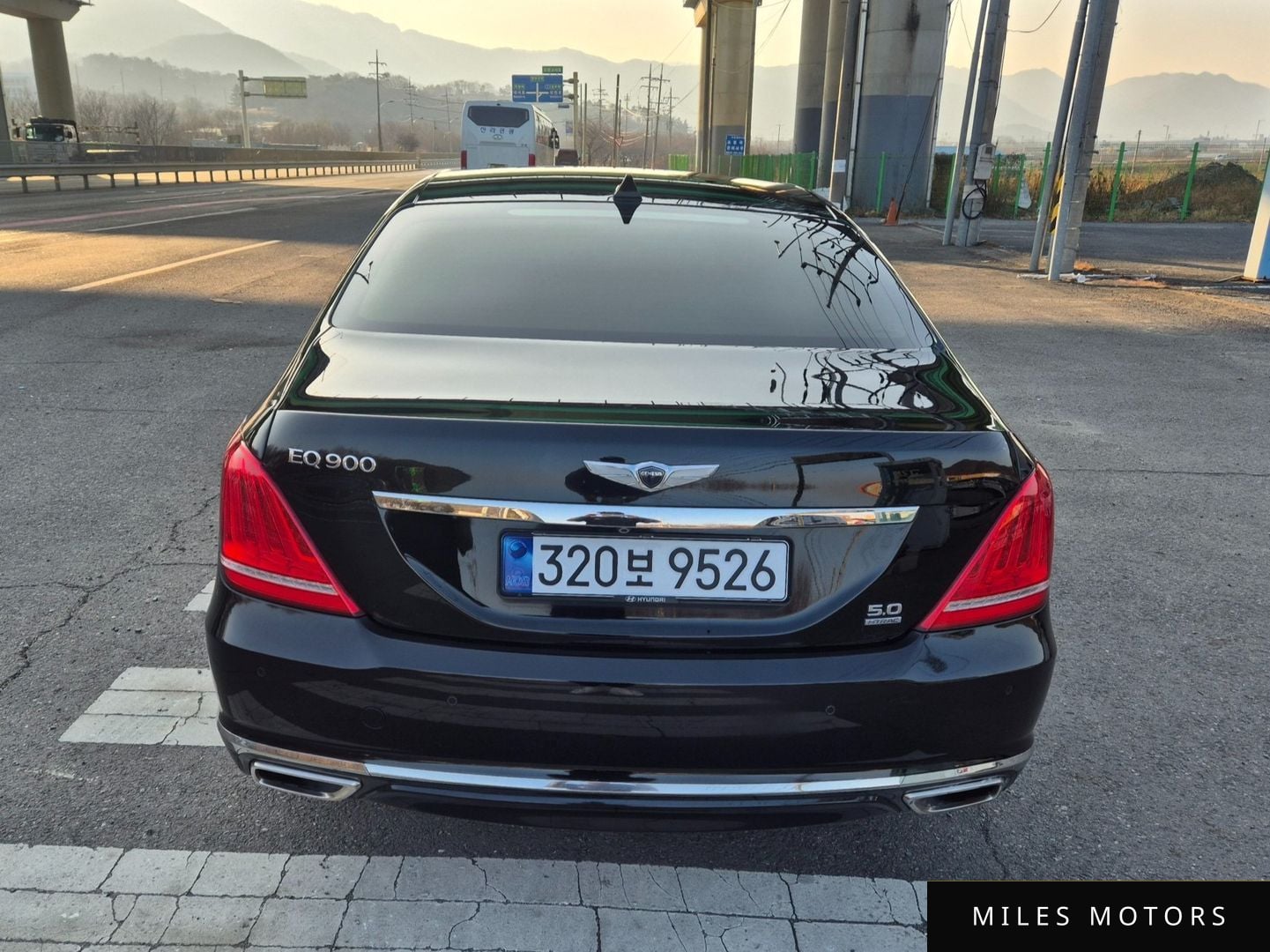 Genesis EQ900 2016 — миниатюра 4